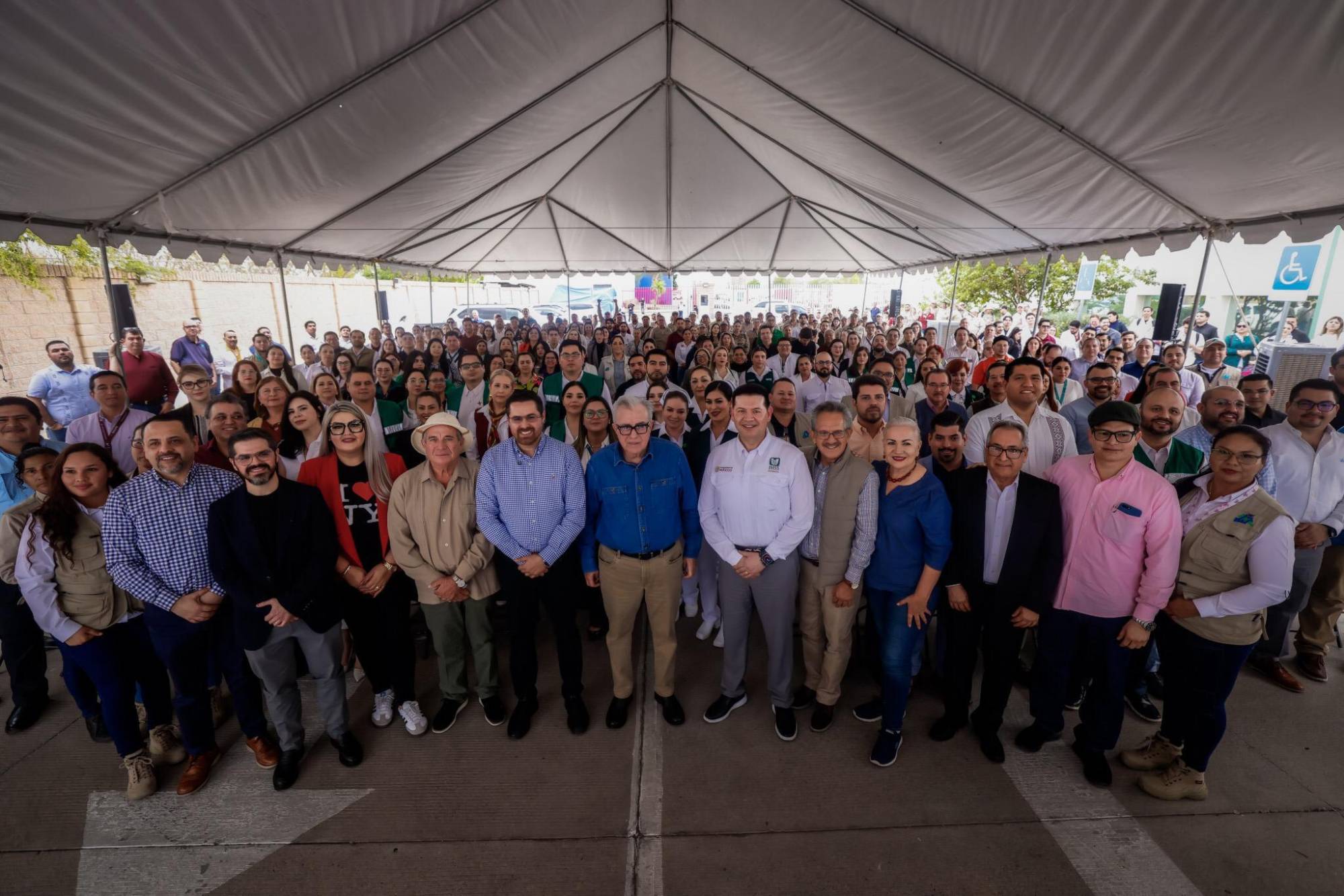 $!Inaugura Gobierno de Sinaloa nuevas áreas en los hospitales de Cancerología y de la Mujer