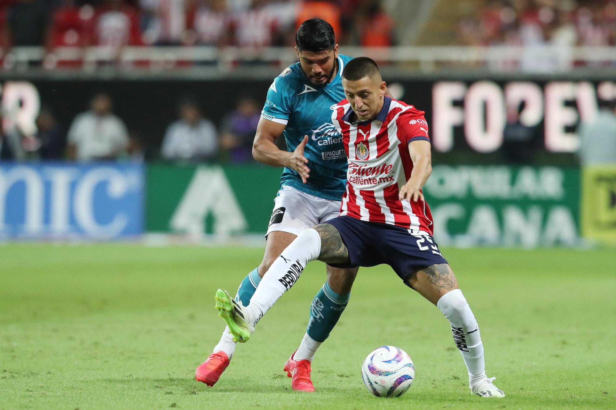 $!Mazatlán FC logra contundente triunfo ante Chivas