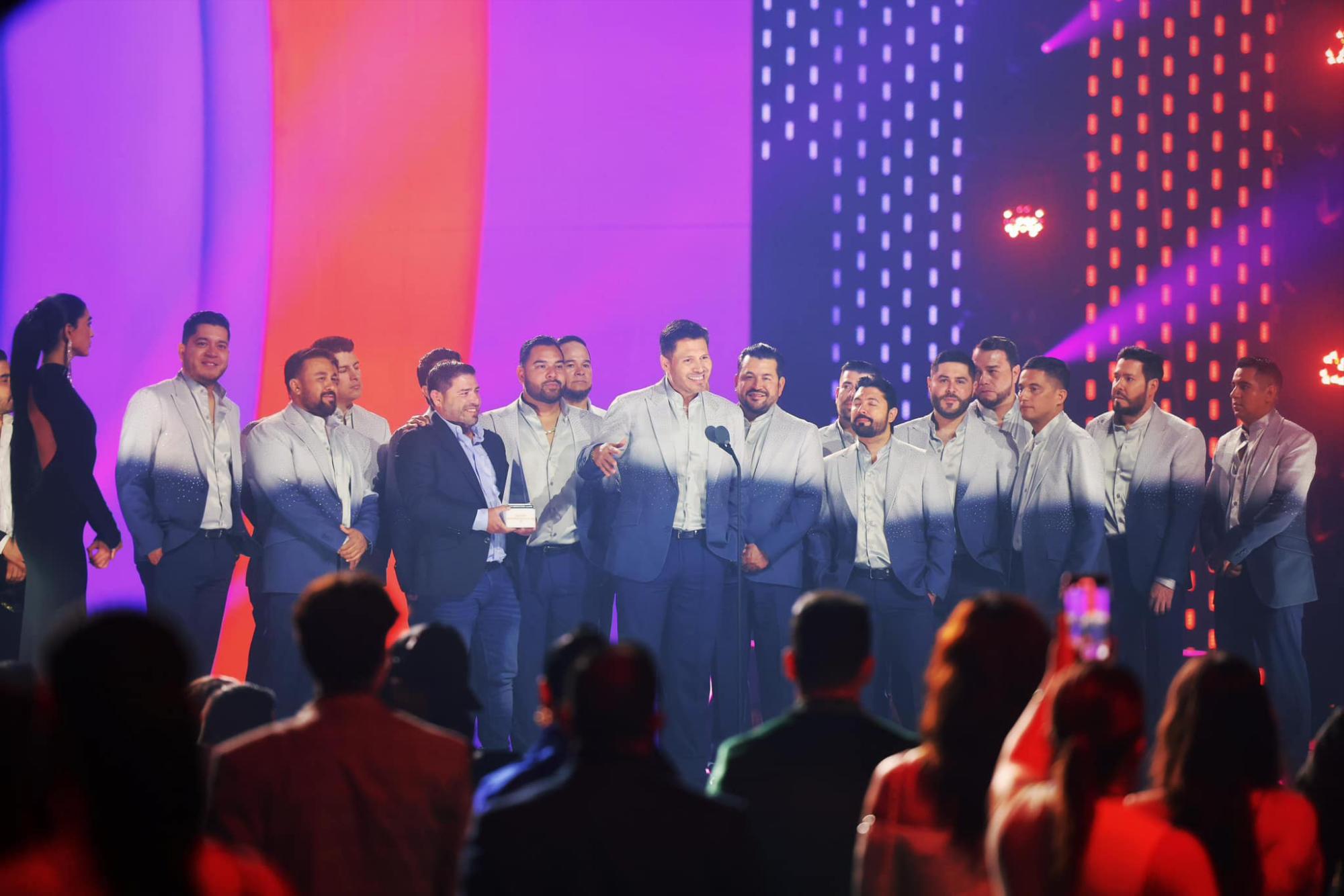 $!Walo Silvas agradeció al público por ese reconocimiento.