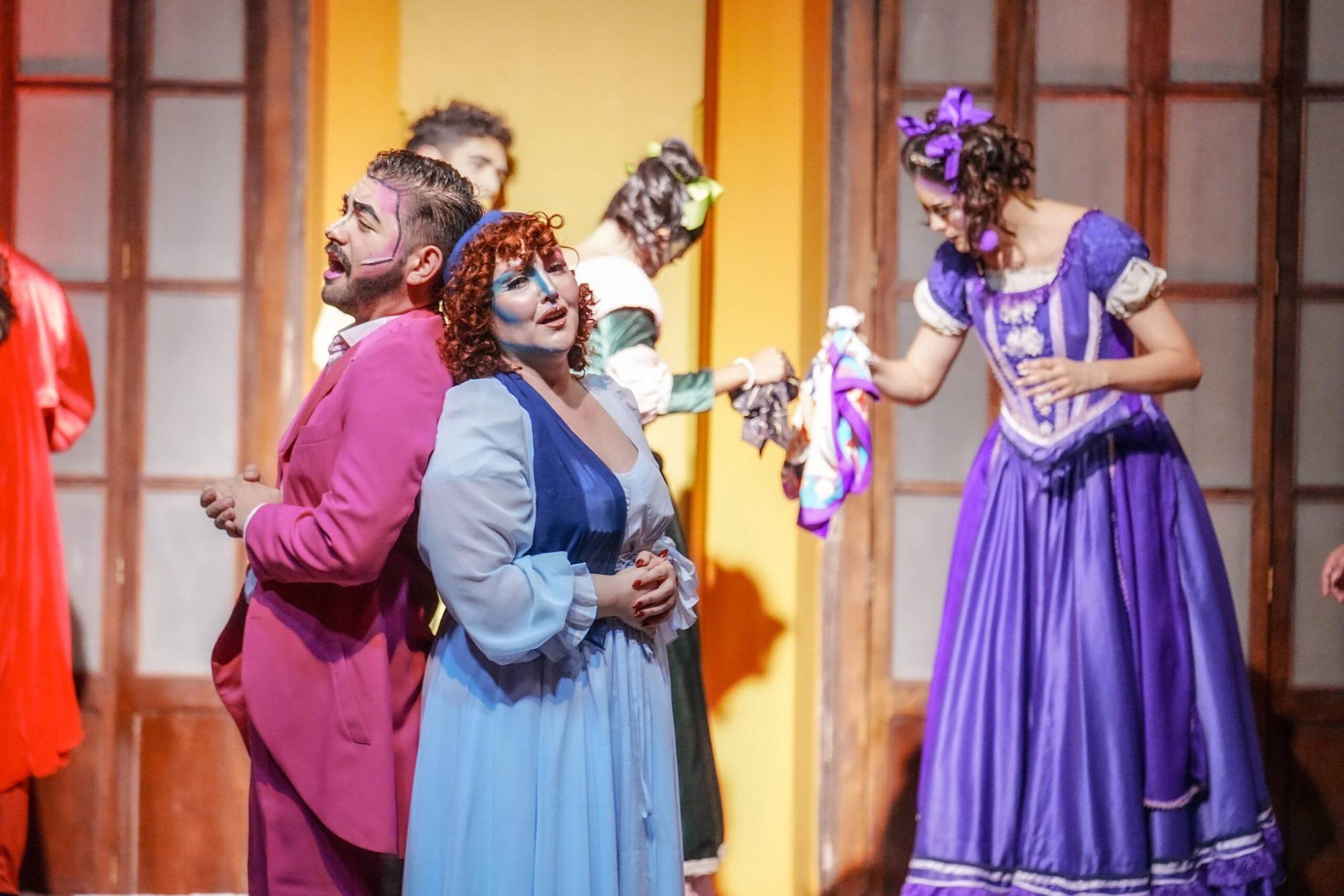 $!La propuesta mostró el talento de las intérpretes principales y el esfuerzo colectivo de un grupo vocal emergente que se abre paso en el exigente mundo operístico.