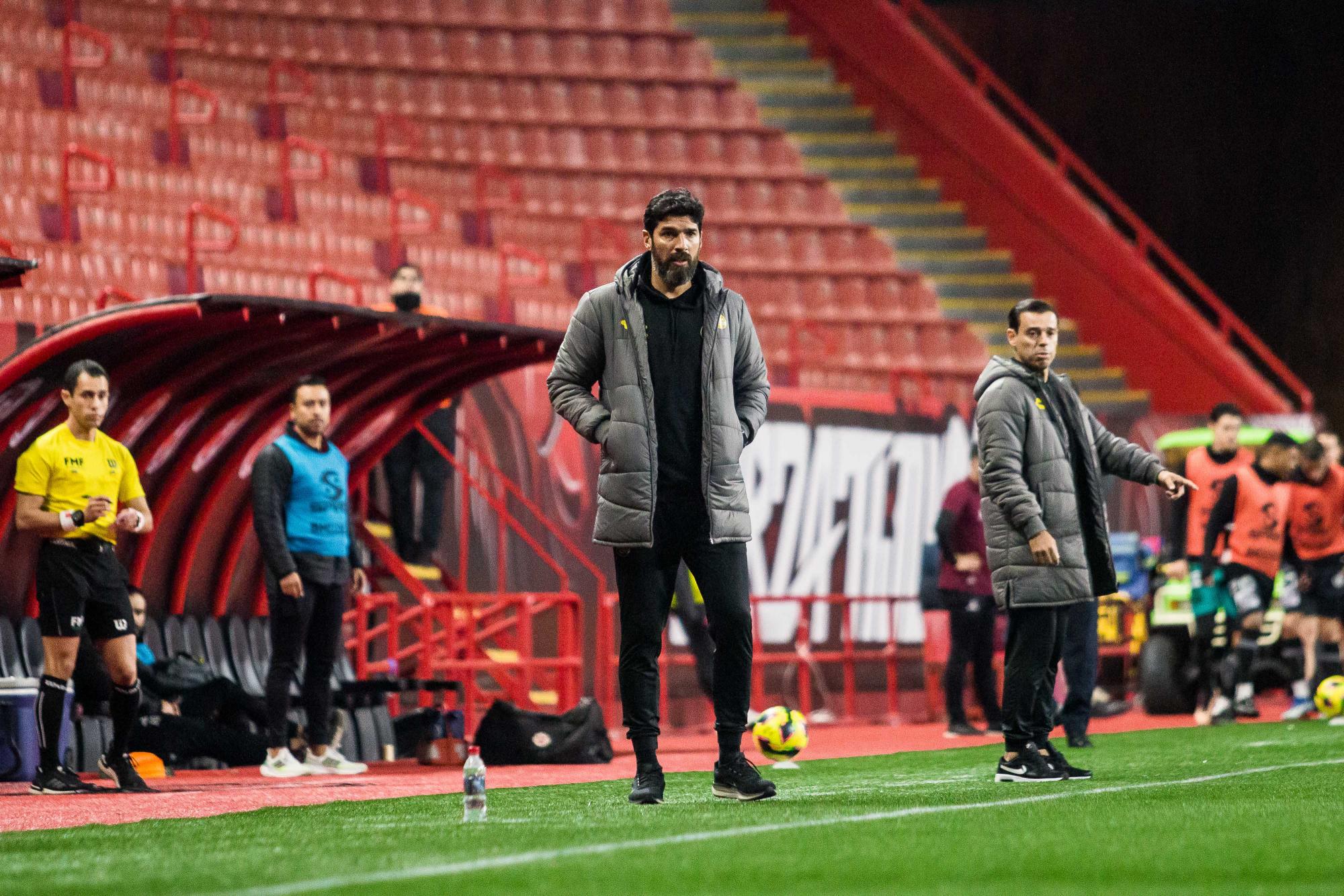 $!Errores hunden a Dorados de Sinaloa y cae en su debut del Clausura 2025