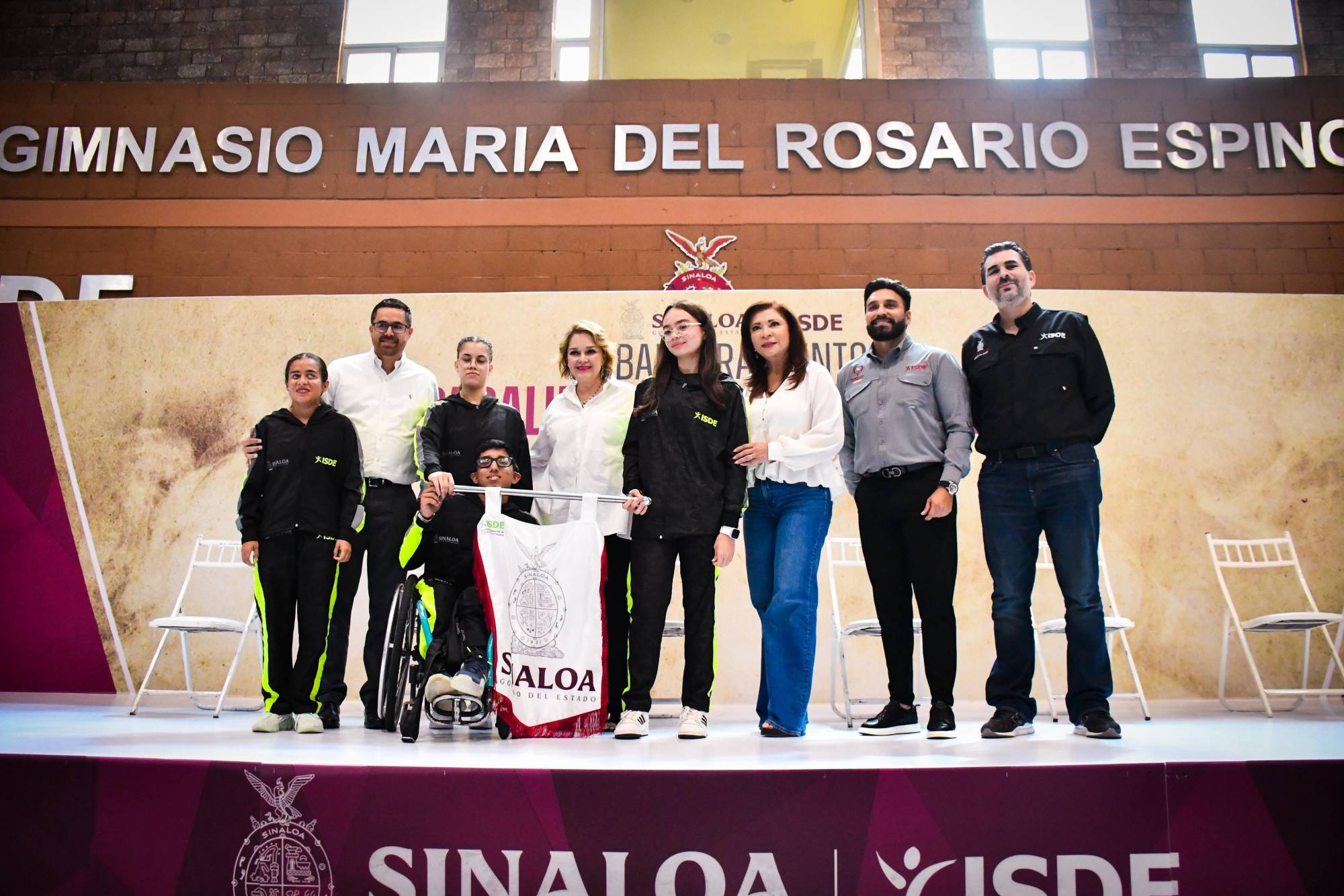 $!Abanderan a Delegación Sinaloa rumbo a la Paralimpiada Nacional Conade en Aguascalientes