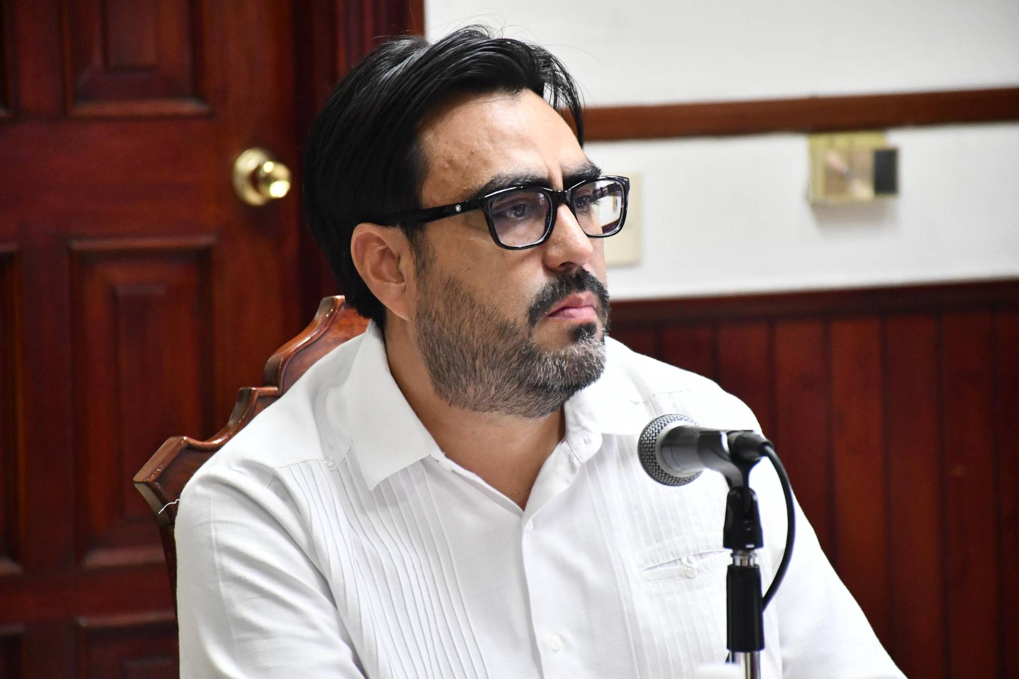 $!A petición de regidora, Cabildo de Culiacán guarda minuto de silencio por víctimas de la violencia