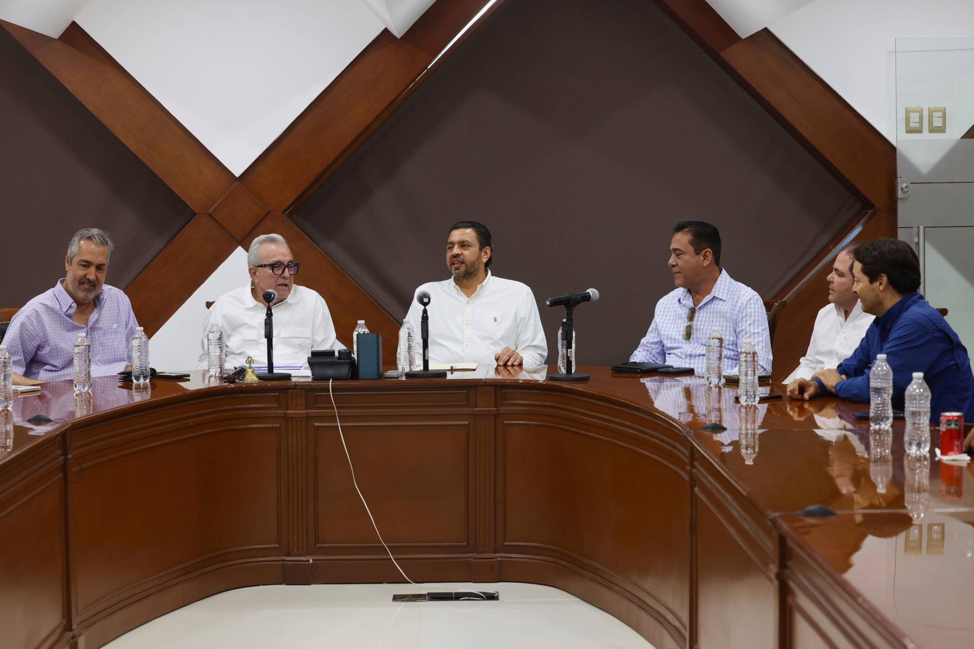 $!Anuncia Rocha Moya apoyo extraordinario de $80 millones a trigueros