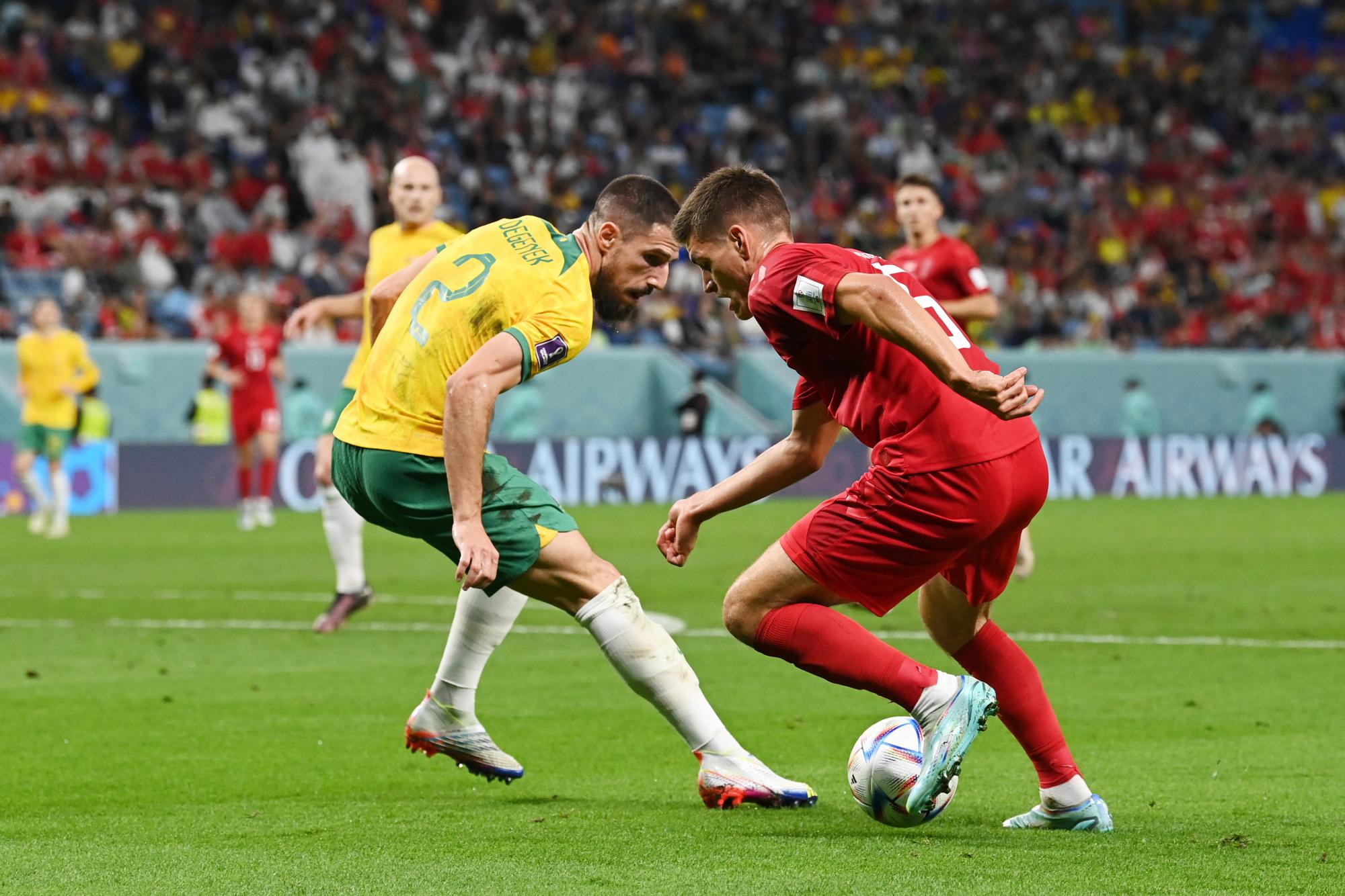 $!Australia superó a Dinamarca y se metió en octavos de final