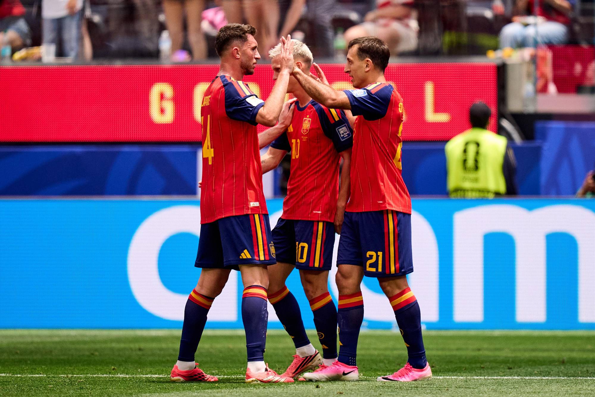 $!España golea a Austria con doblete de Mikel Oyarzabal y avanza a octavos del Mundial 2026