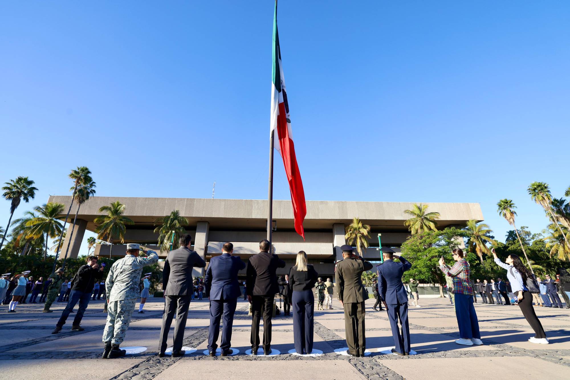 $!Conmemorar la Constitución es luchar por el Estado de Derecho: Castro Meléndrez