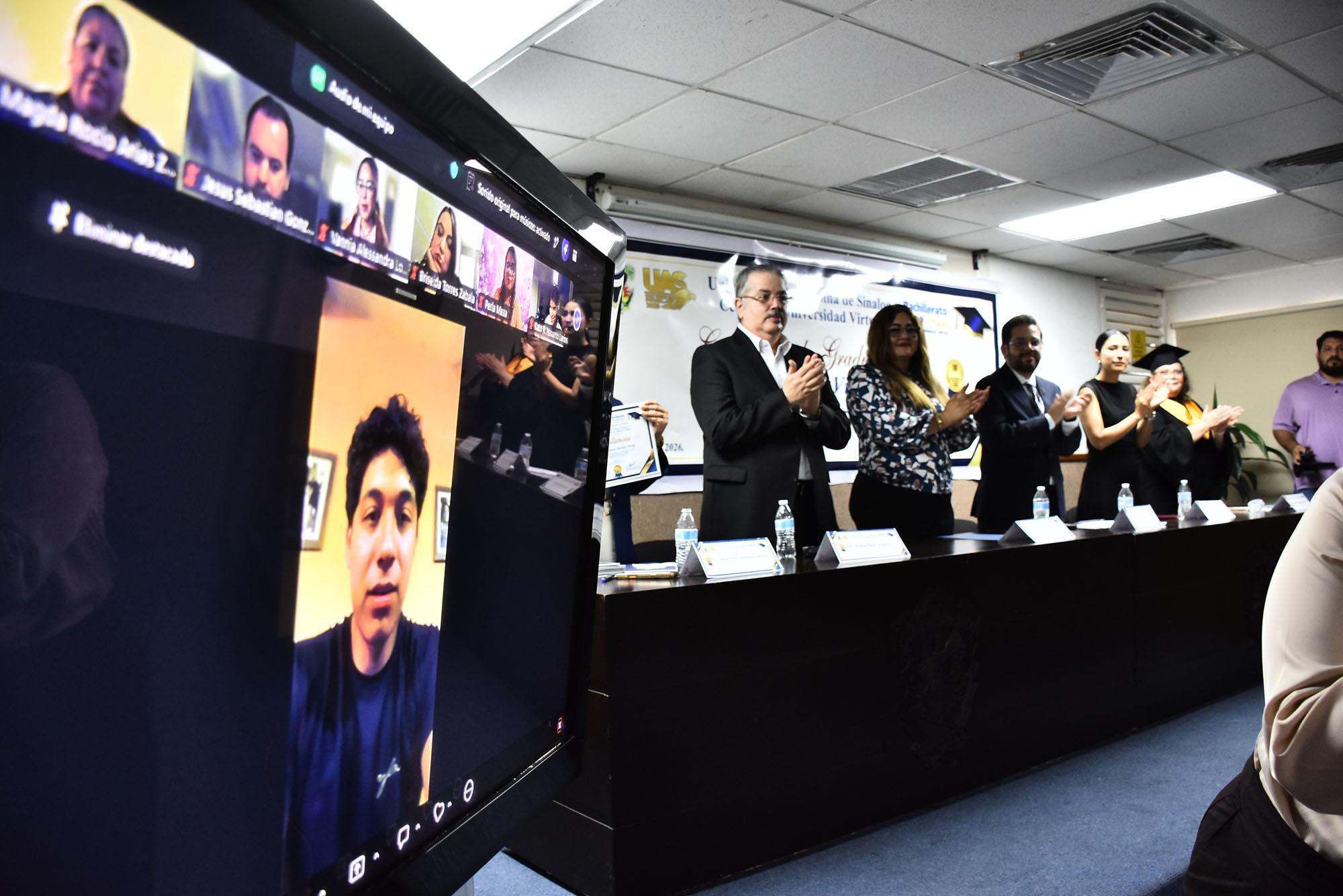 $!La ceremonia fue de carácter híbrido, presencial y remota.