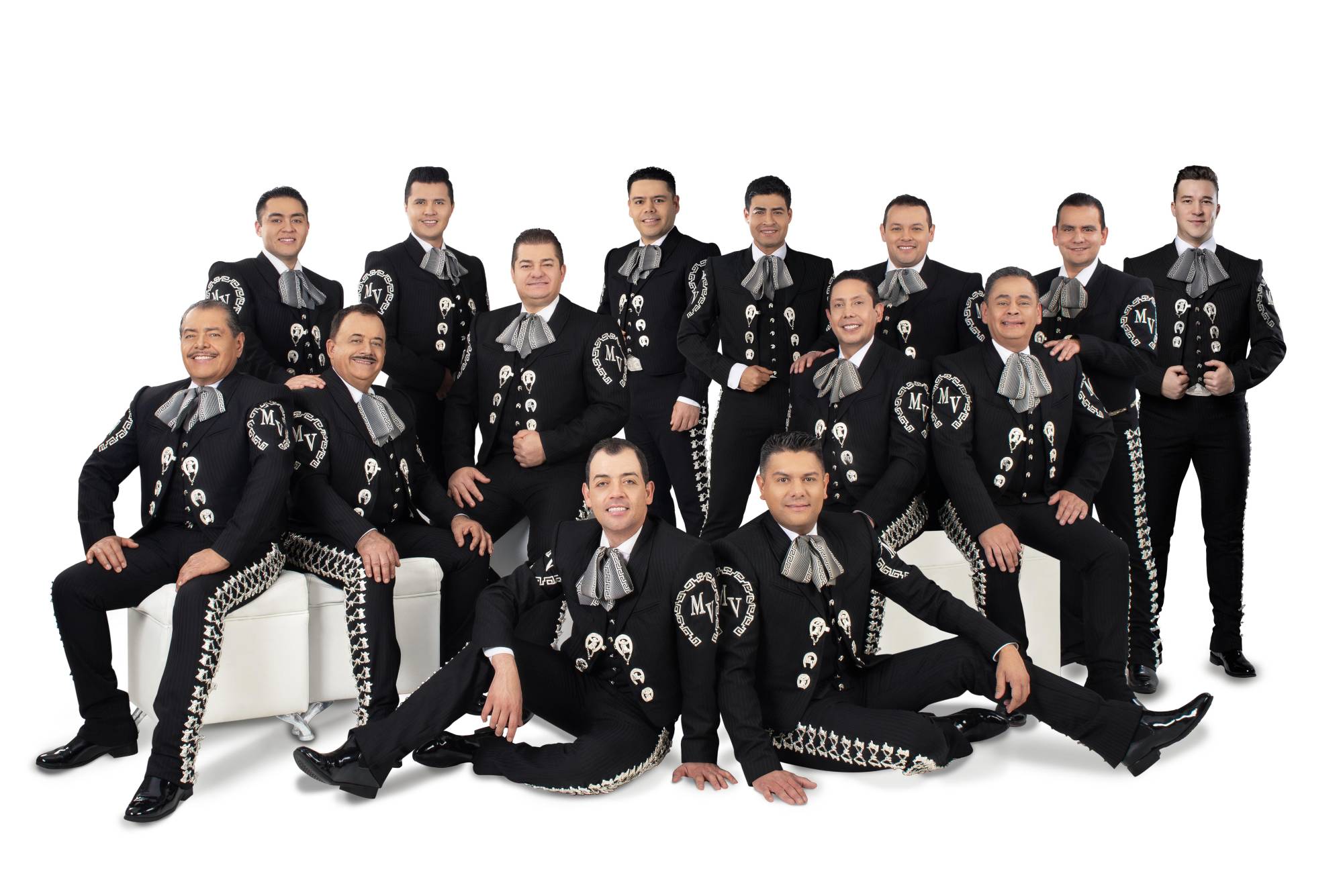 $!14 integrantes conforman la sexta generación de este famoso mariachi.