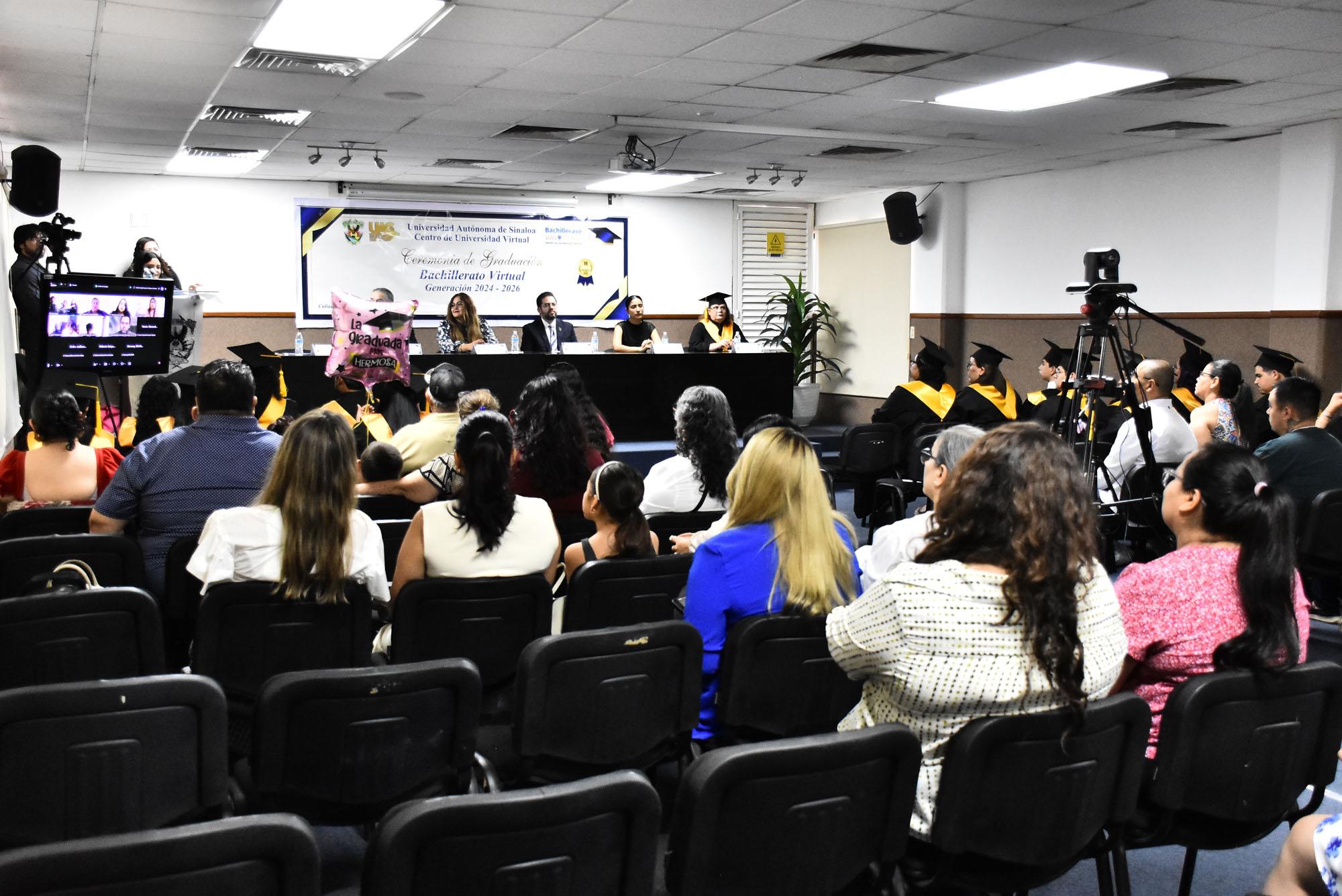 $!Durante la ceremonia destacaron que el modelo educativo tras 16 años de su fundación, se ha convertido en una referencia de inclusión y flexibilidad académica.