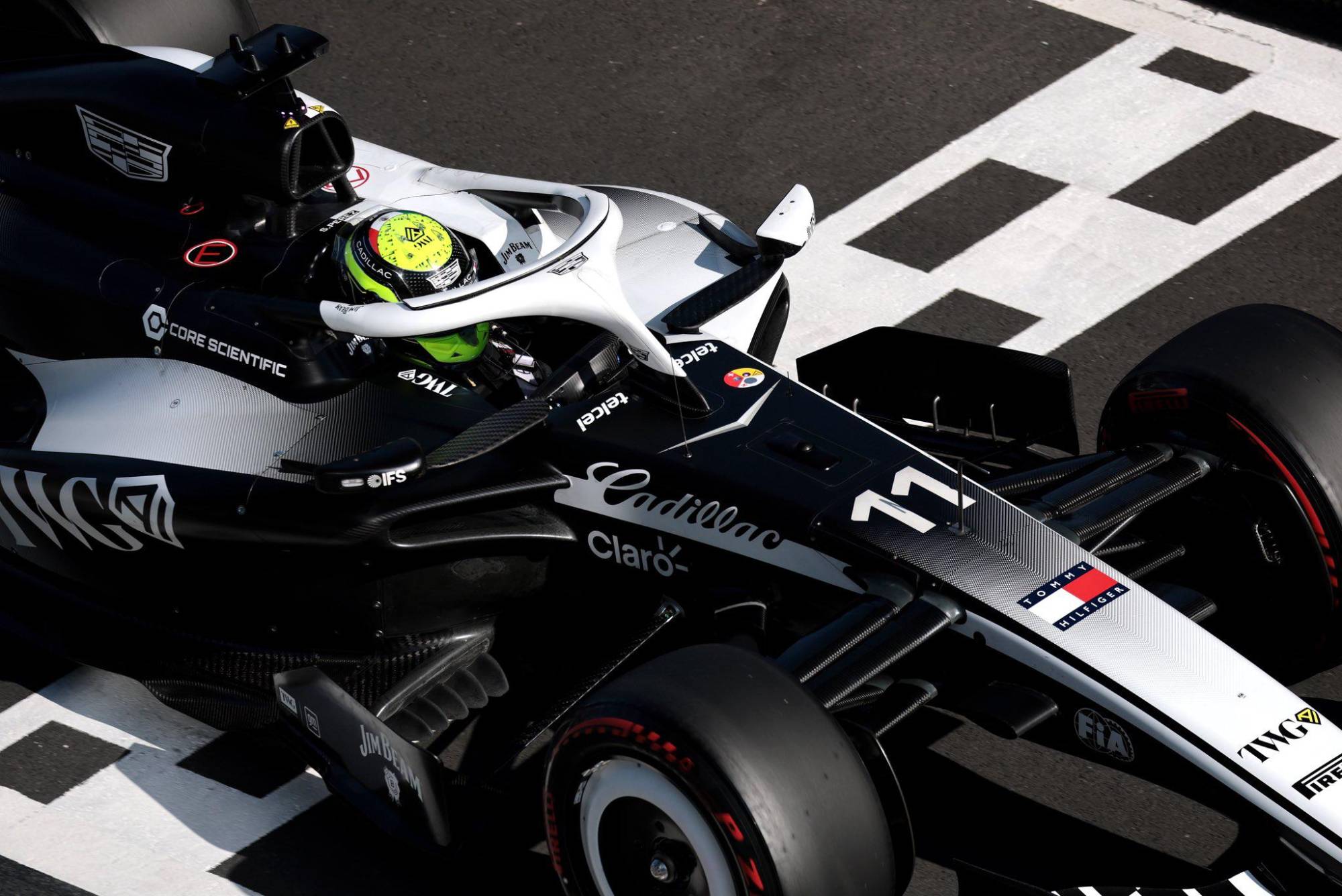 $!Checo Pérez termina 15º en el GP de China; Antonelli logra histórico triunfo