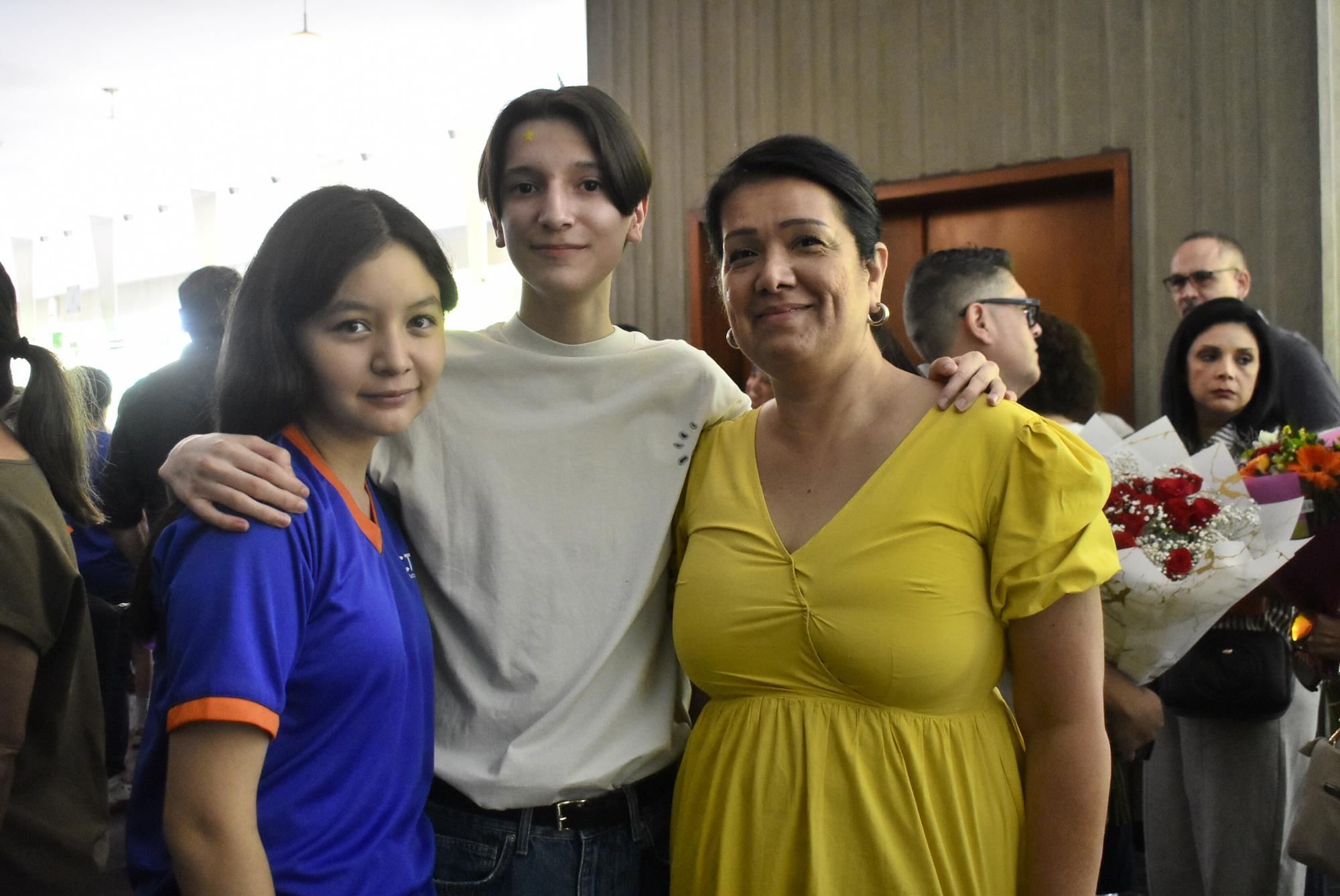 $!Mely Gastelum, Christian Beltrán, y Génesis Gastélum.