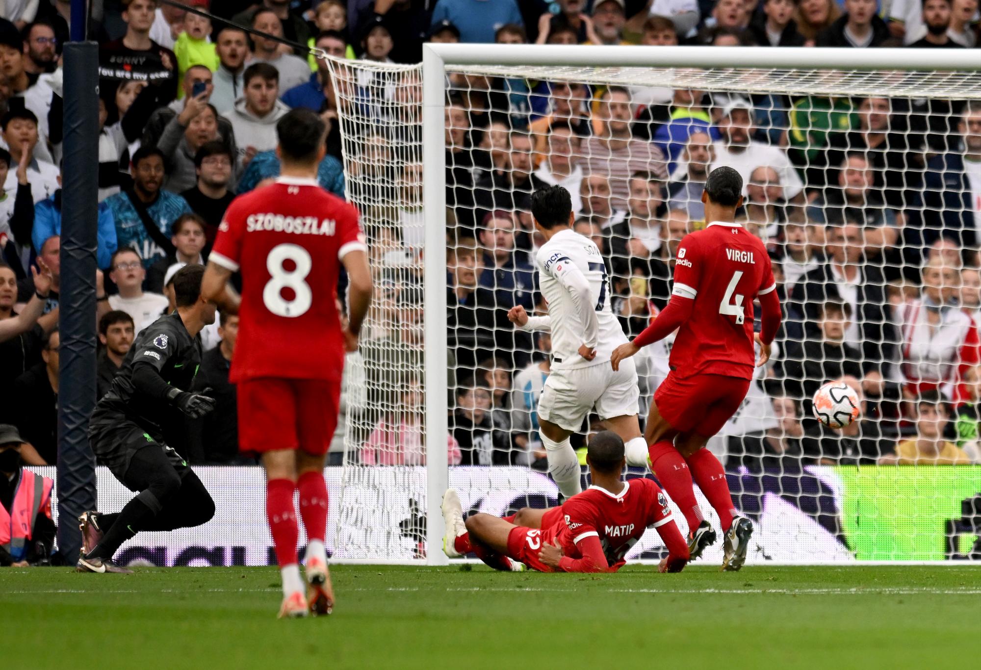 $!Liverpool fue ‘acuchillado’ por el VAR y cayó ante el Tottenham