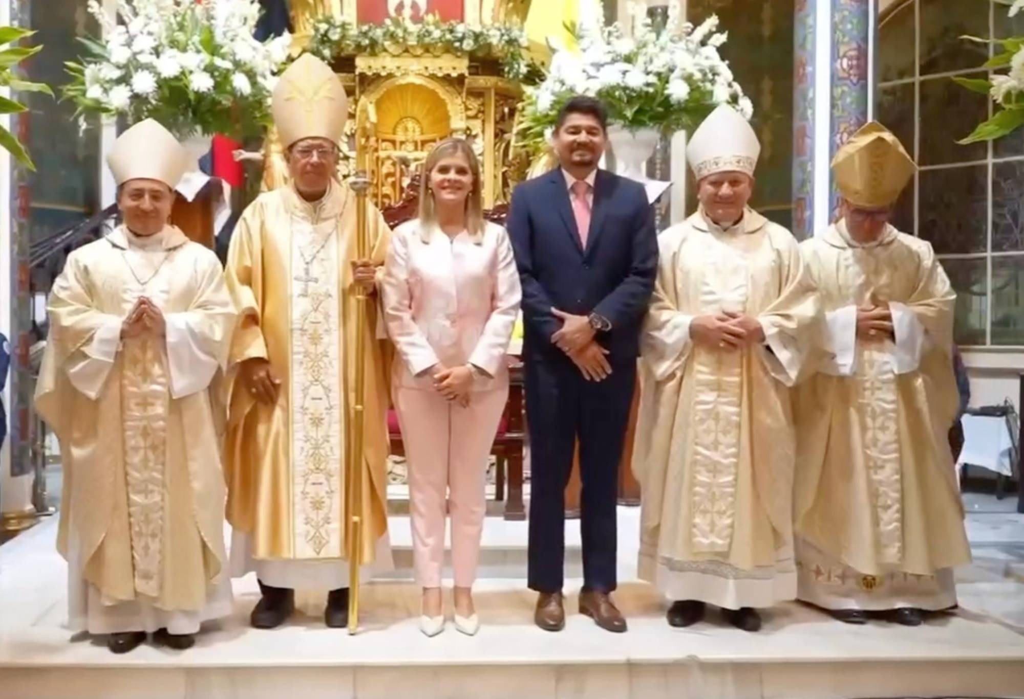 $!Presidenta de Costa Rica inicia su mandato a los pies de la Virgen de los Ángeles