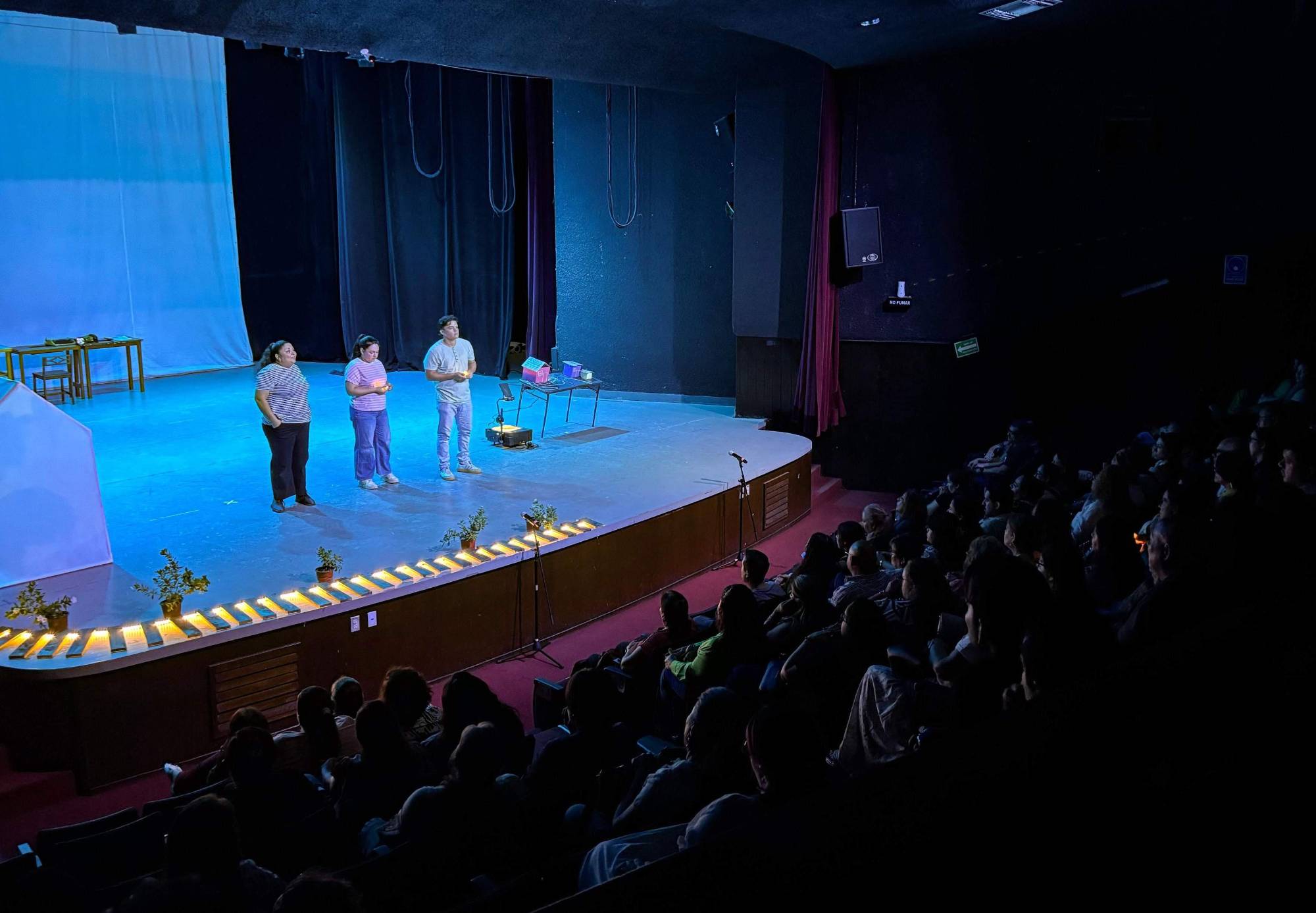 $!Teresa Díaz del Guante, Ariana Ochoa y Ángelo Isaías protagonizan la puesta en escena que reconstruye un hecho que marcó a Mazatlán.