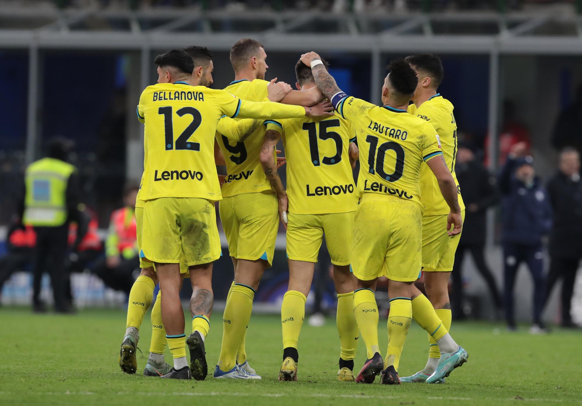 $!Inter reaccionó a tiempo para derrotar a Parma en el alargue en la Coppa de Italia