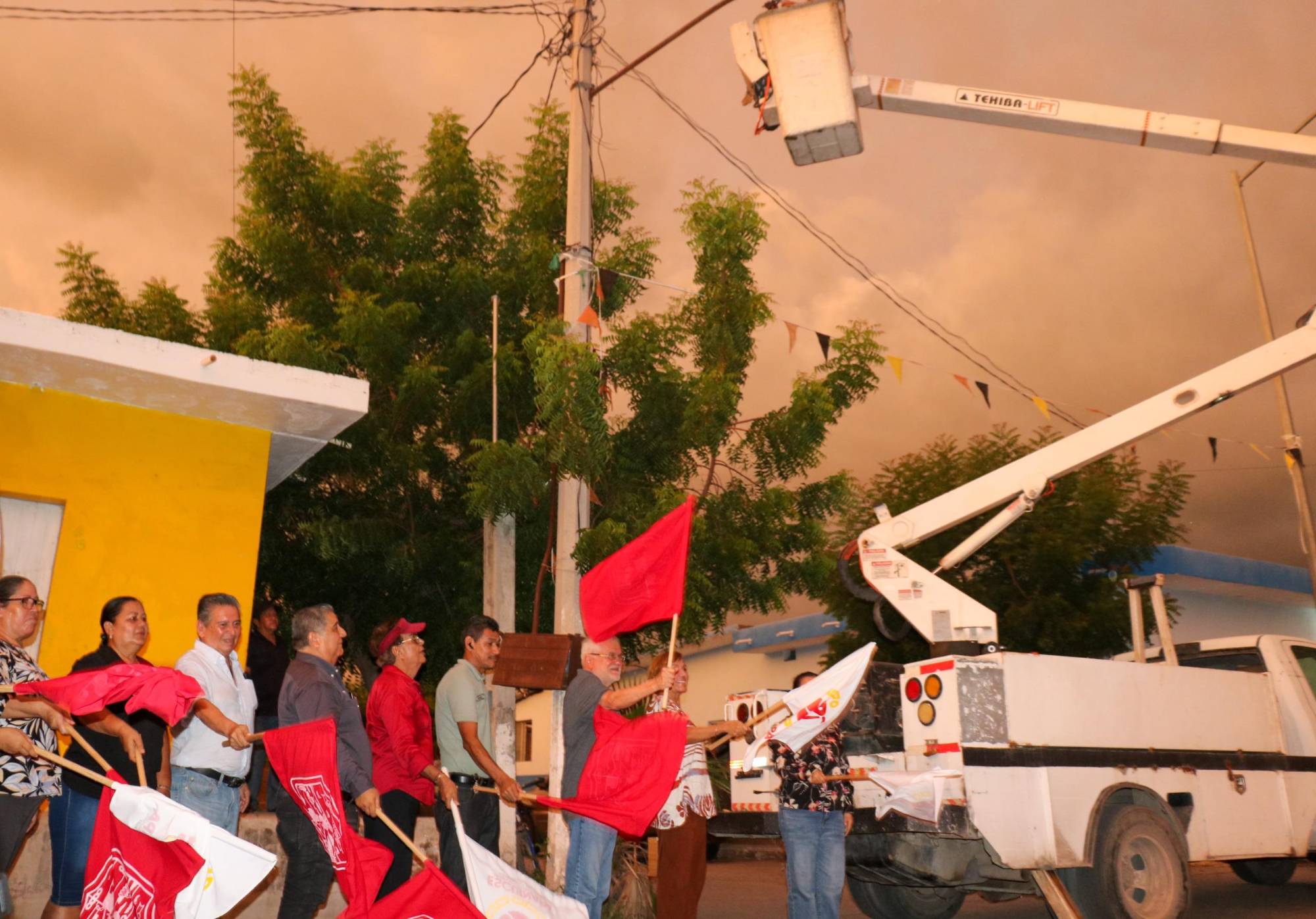 $!Arrancan obras en Ojo de Agua de Palmillas; luminarias y techos firmes beneficiarán a más de 550 hogares