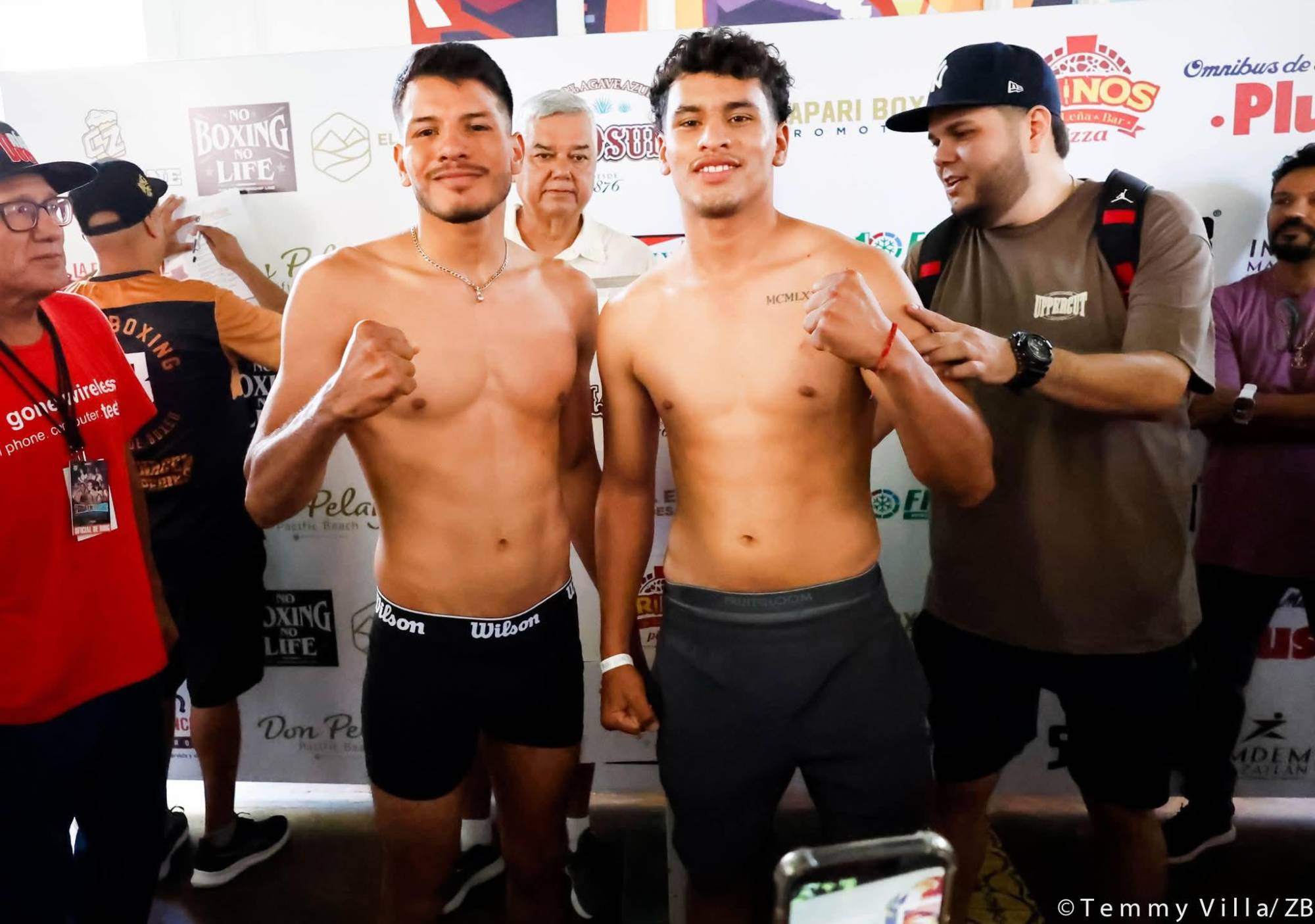 $!Tras el pesaje, se declaran listos los gladiadores de la función ‘Fuego en el Ring’, en Mazatlán