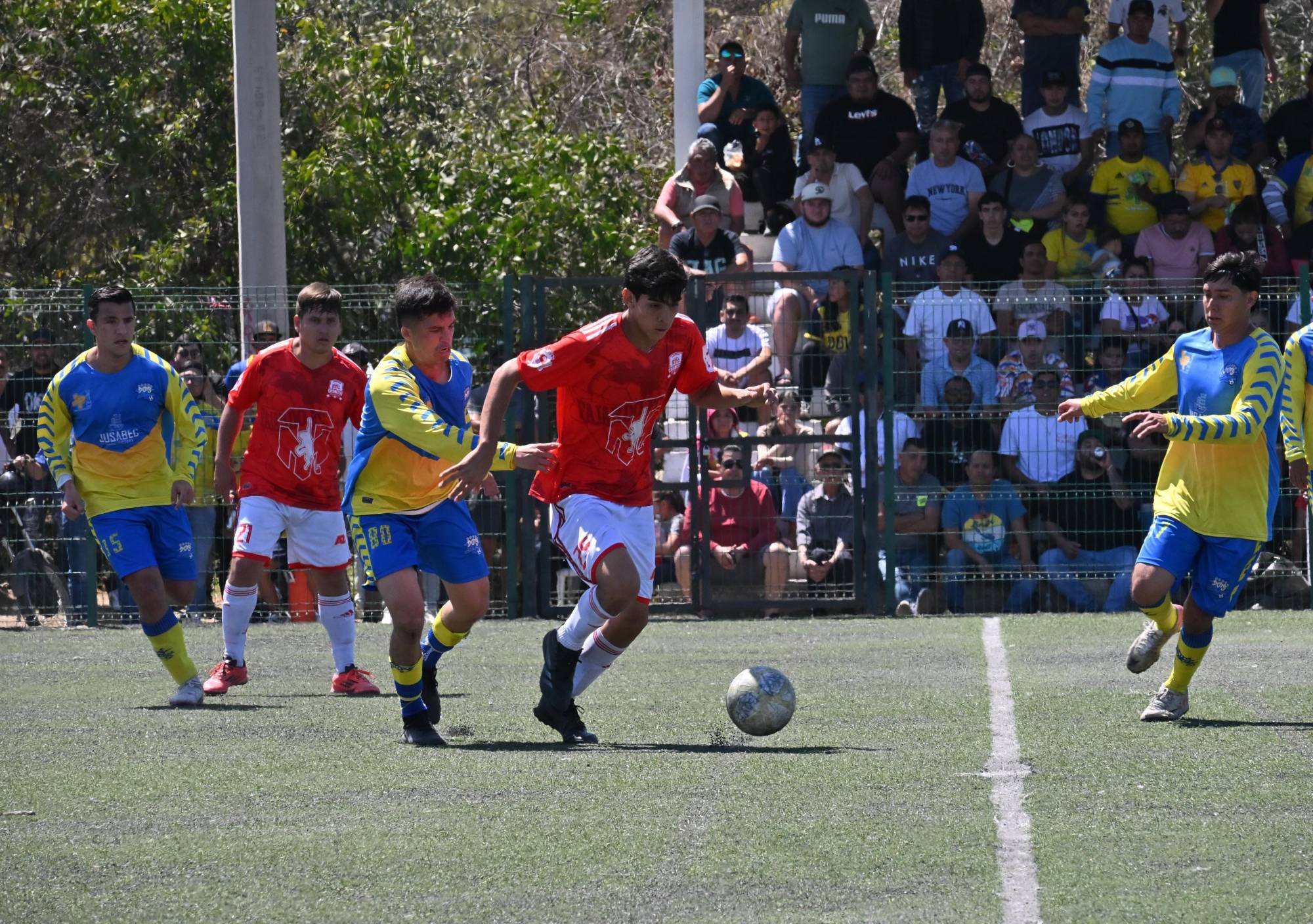 $!Se ciñe Familia Fajardo la corona de la Primera Fuerza con angustia extra
