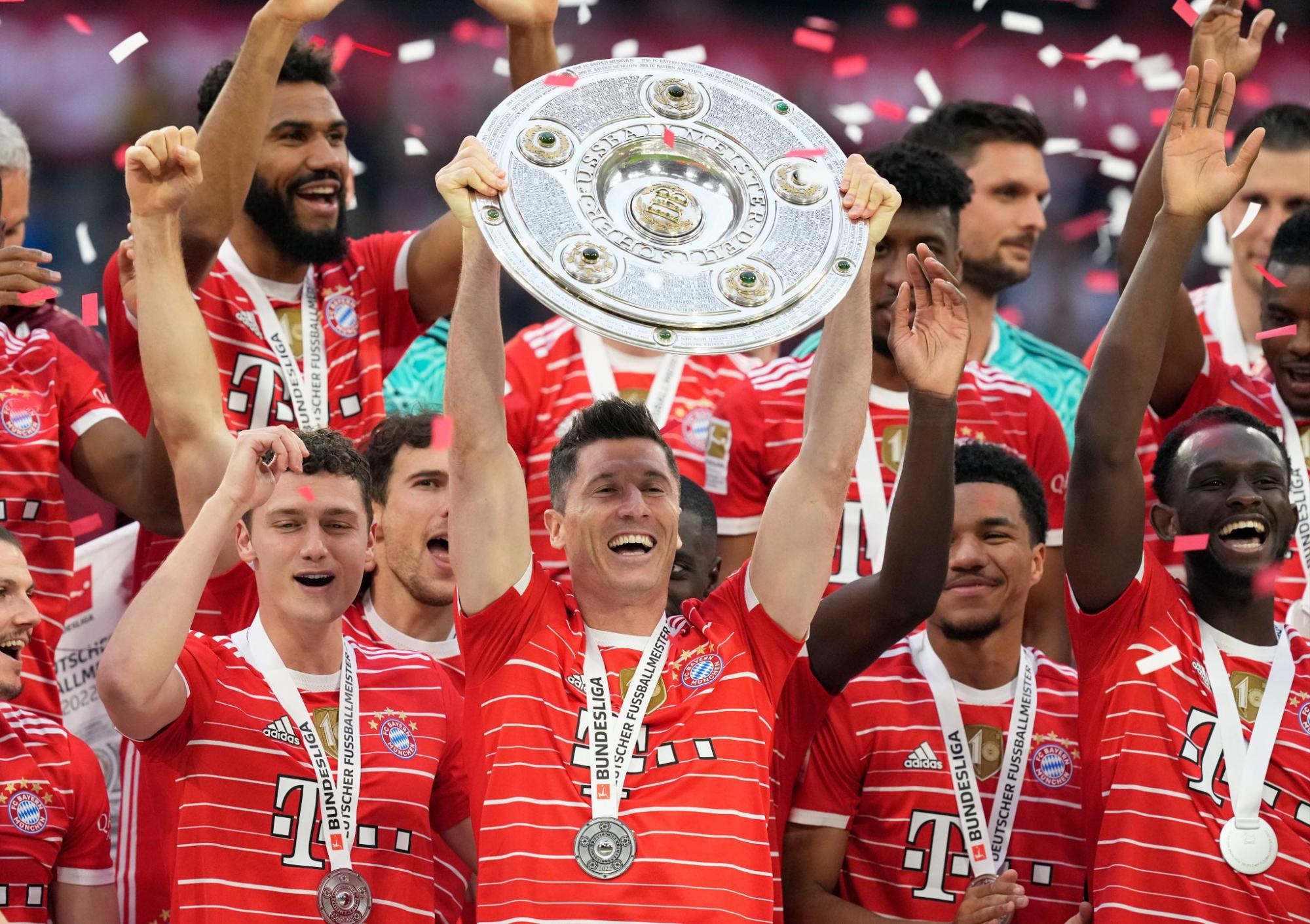 $!Robert Lewandowski habría fichado con el Barcelona por tres temporadas