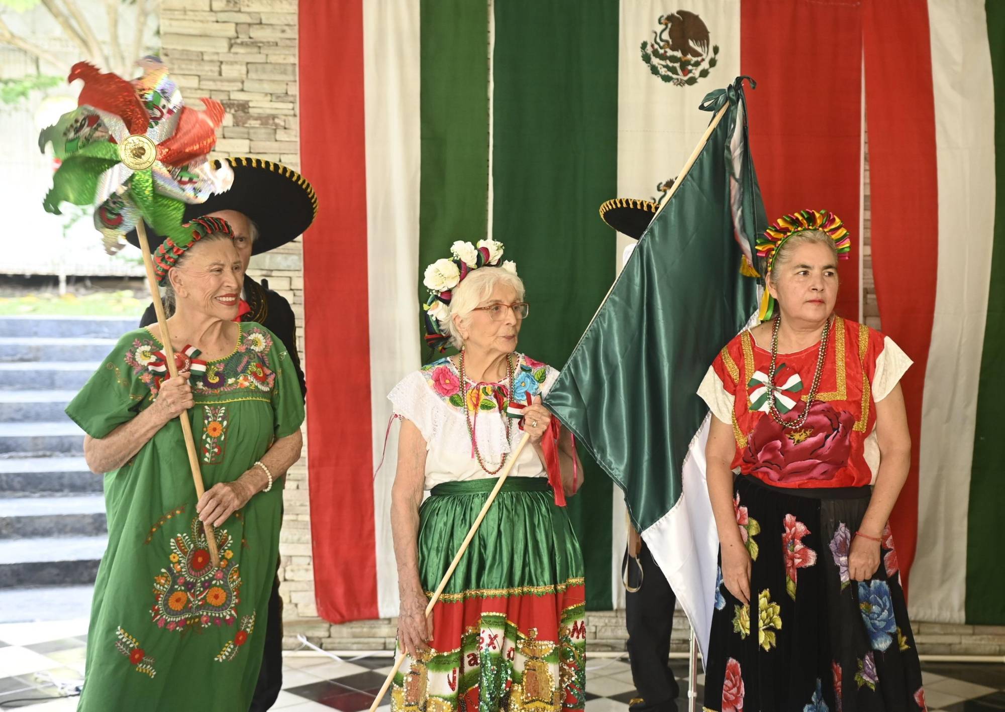 $!Lourdes Bortolotti, María Luz del Carmen Félix Zazueta y Rosa María Quintero Medina.