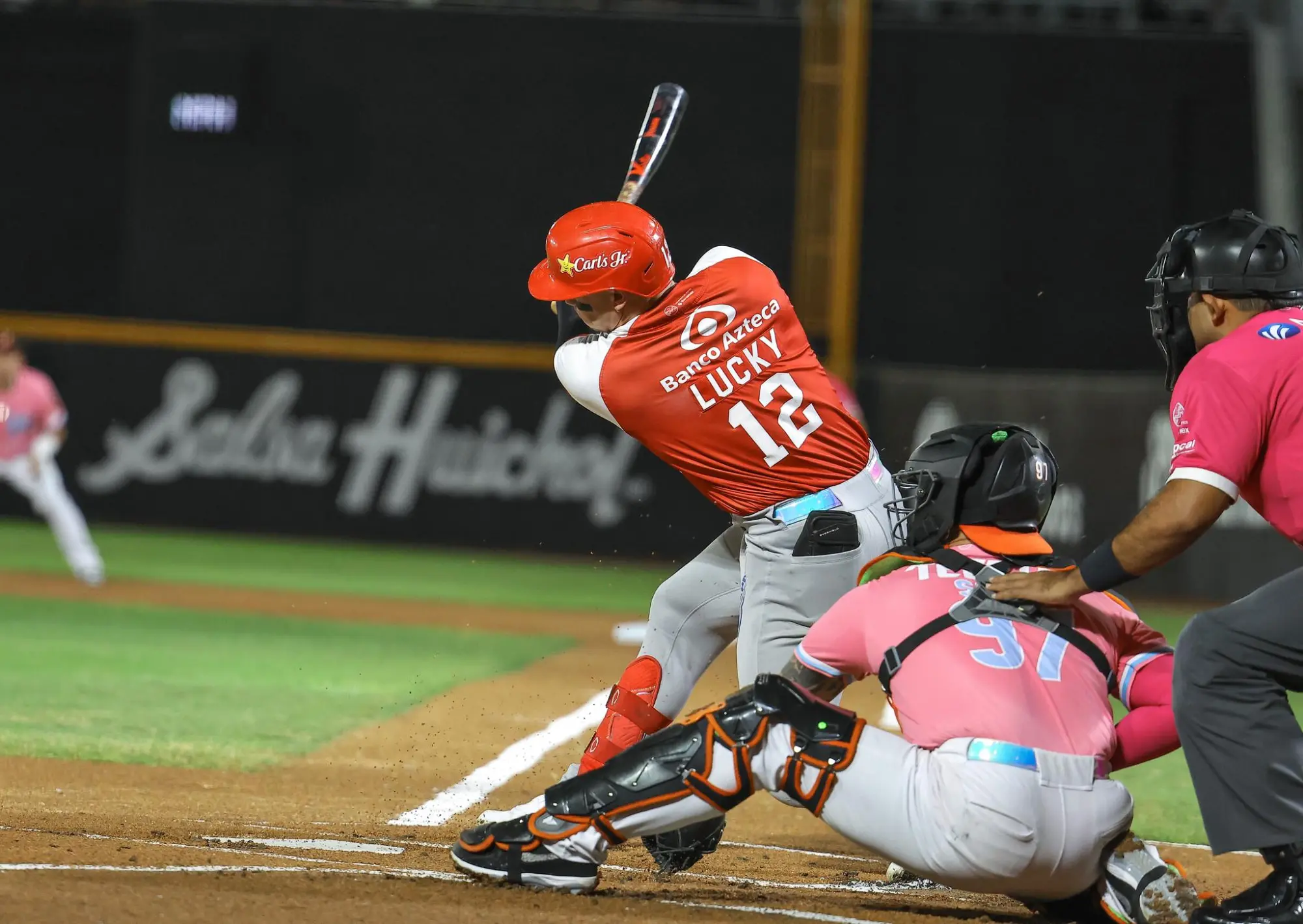 $!Venados hila su cuarta victoria tras someter a Naranjeros en extrainnings