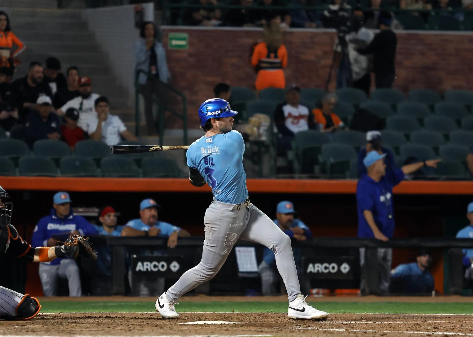 $!Charros silencian a Naranjeros con triunfo agónico en Hermosillo