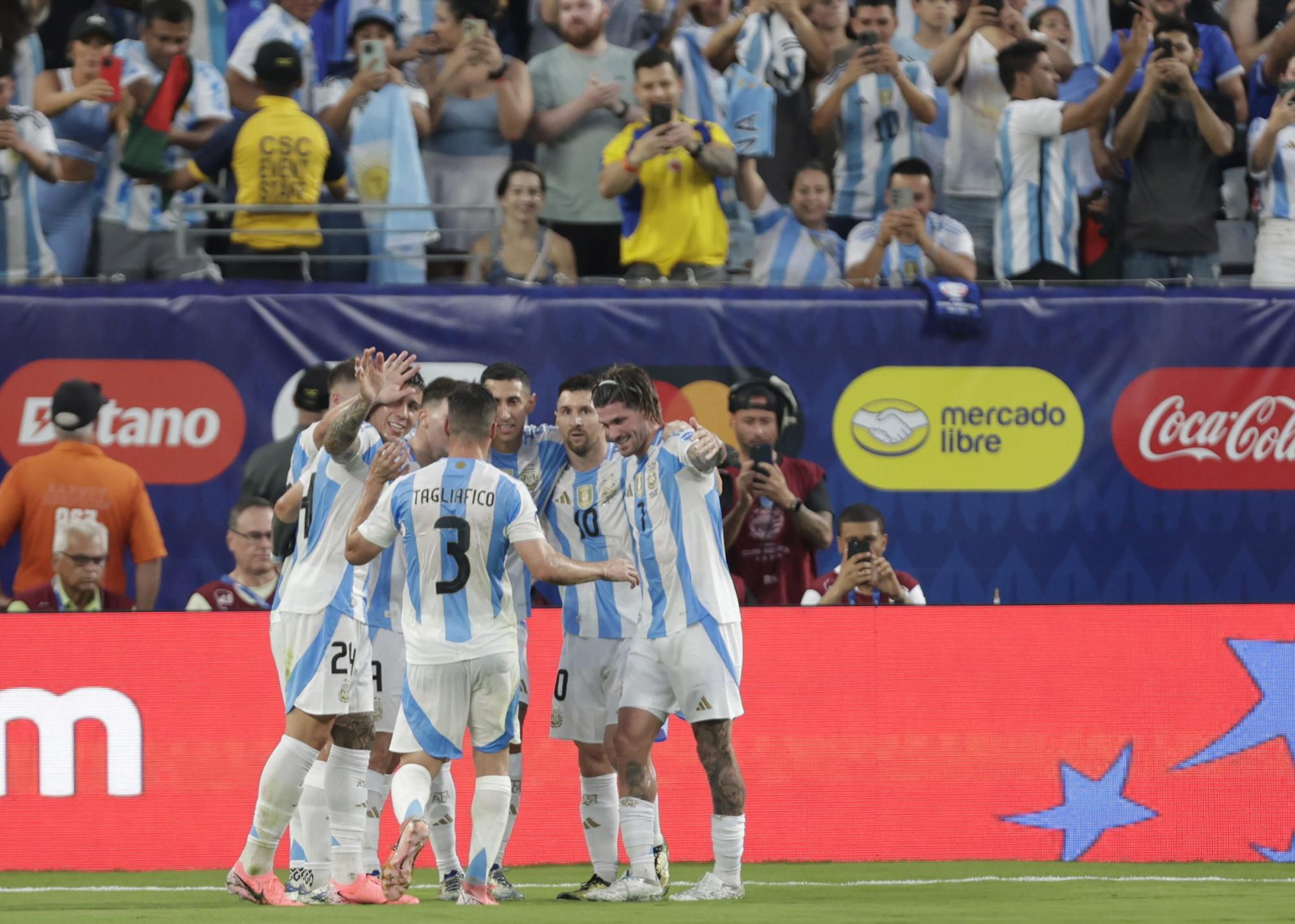 $!Argentina a un paso del bicampeonato continental al doblegar a Canadá en semifinales
