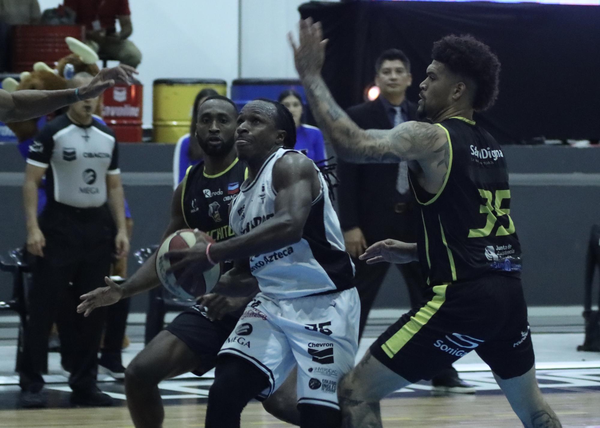 $!Carece Venados de efectividad y cae en primero de la serie ante Caballeros