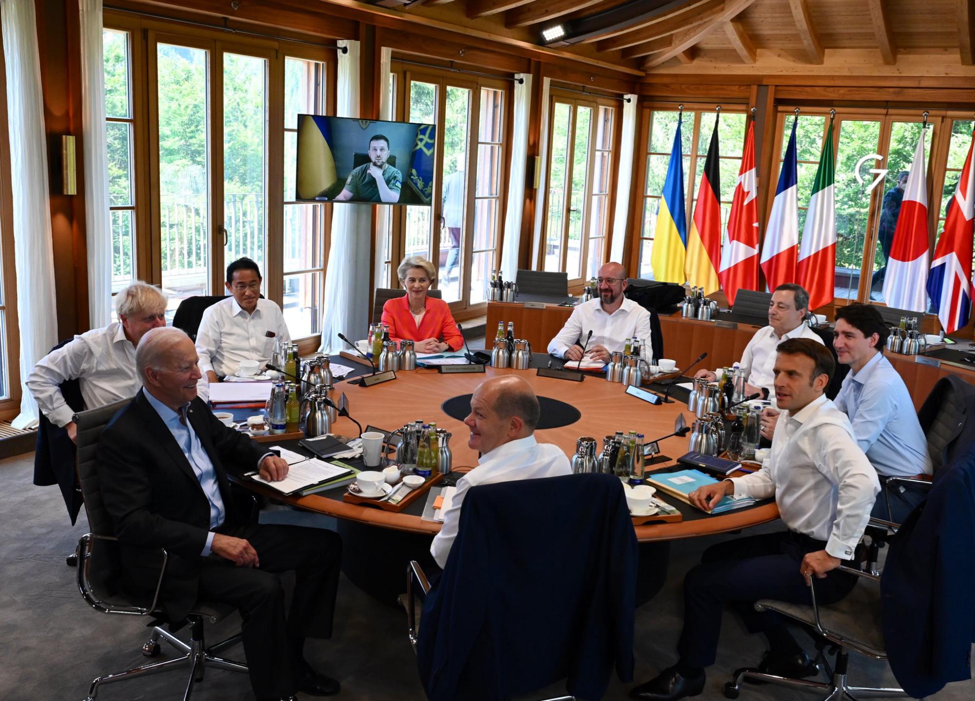 $!Líderes del G7 hablan con Zelenski; preparan ayuda a Ucrania y represalias para Rusia