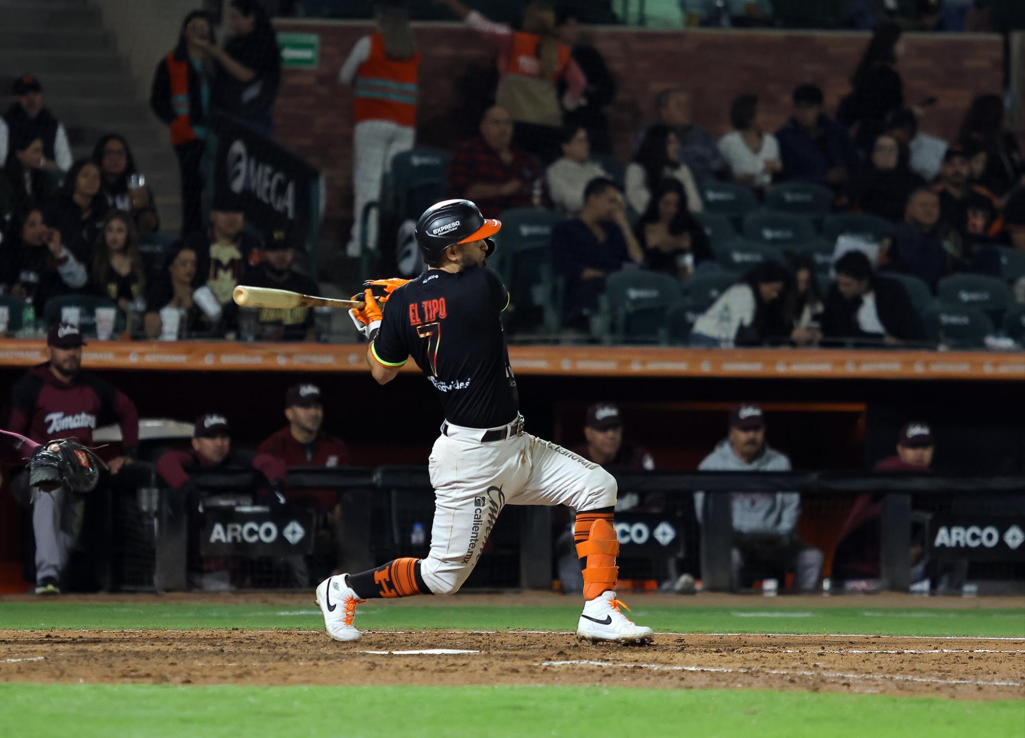 $!Naranjeros de Hermosillo deja en el terreno a Tomateros de Culiacán