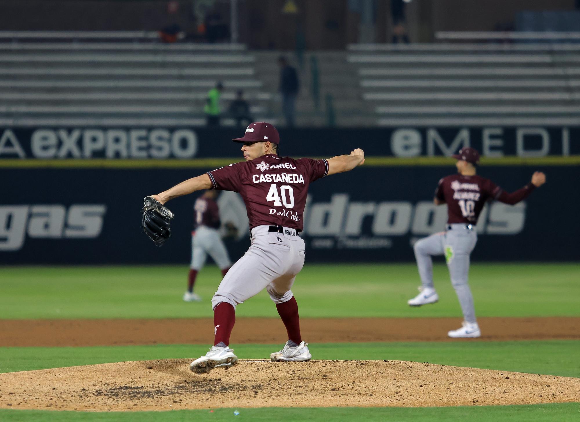 $!Naranjeros de Hermosillo deja en el terreno a Tomateros de Culiacán