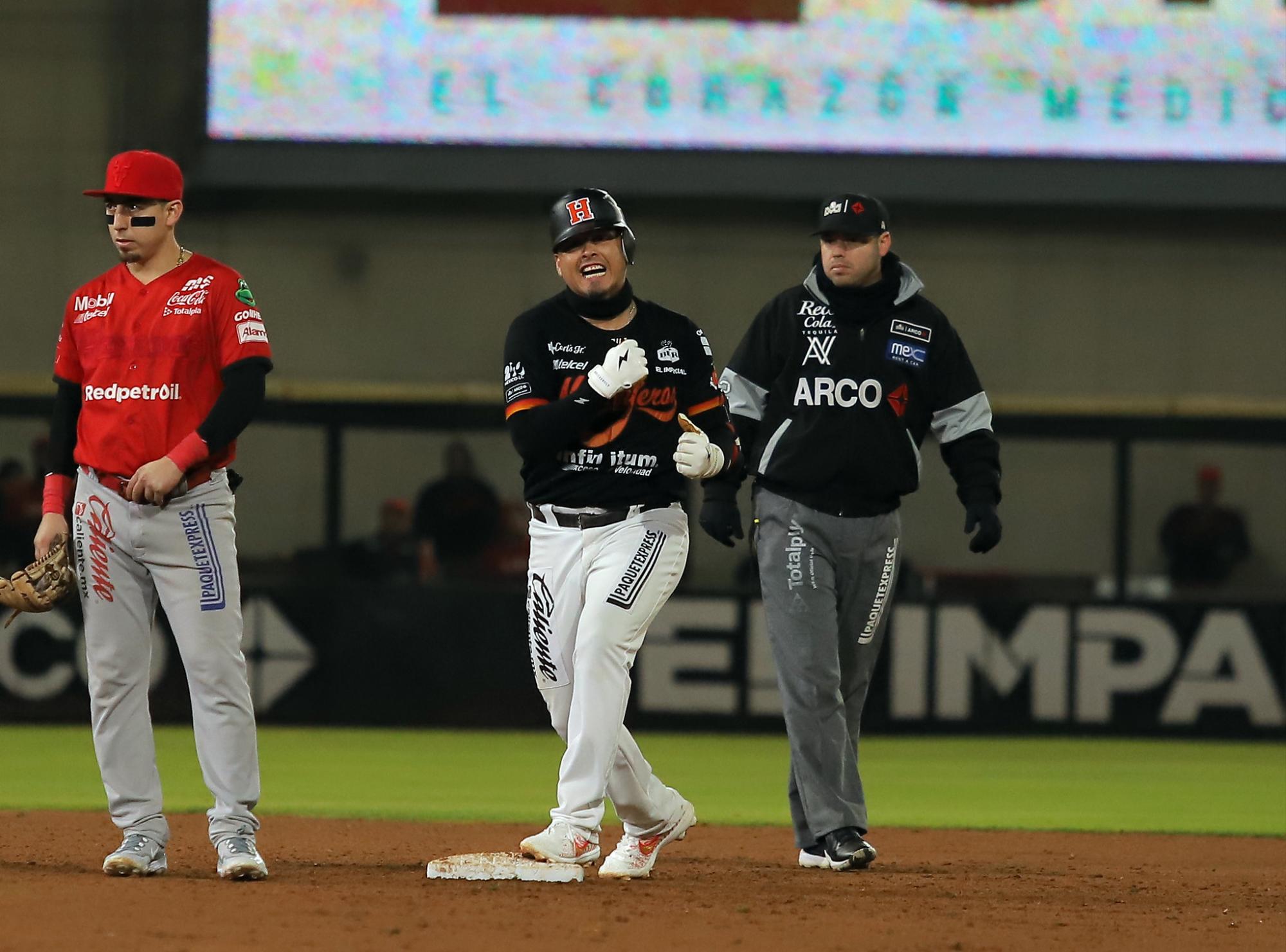 $!Venados de Mazatlán queda contra la lona, al caer por segundo juego ante Naranjeros de Hermosillo