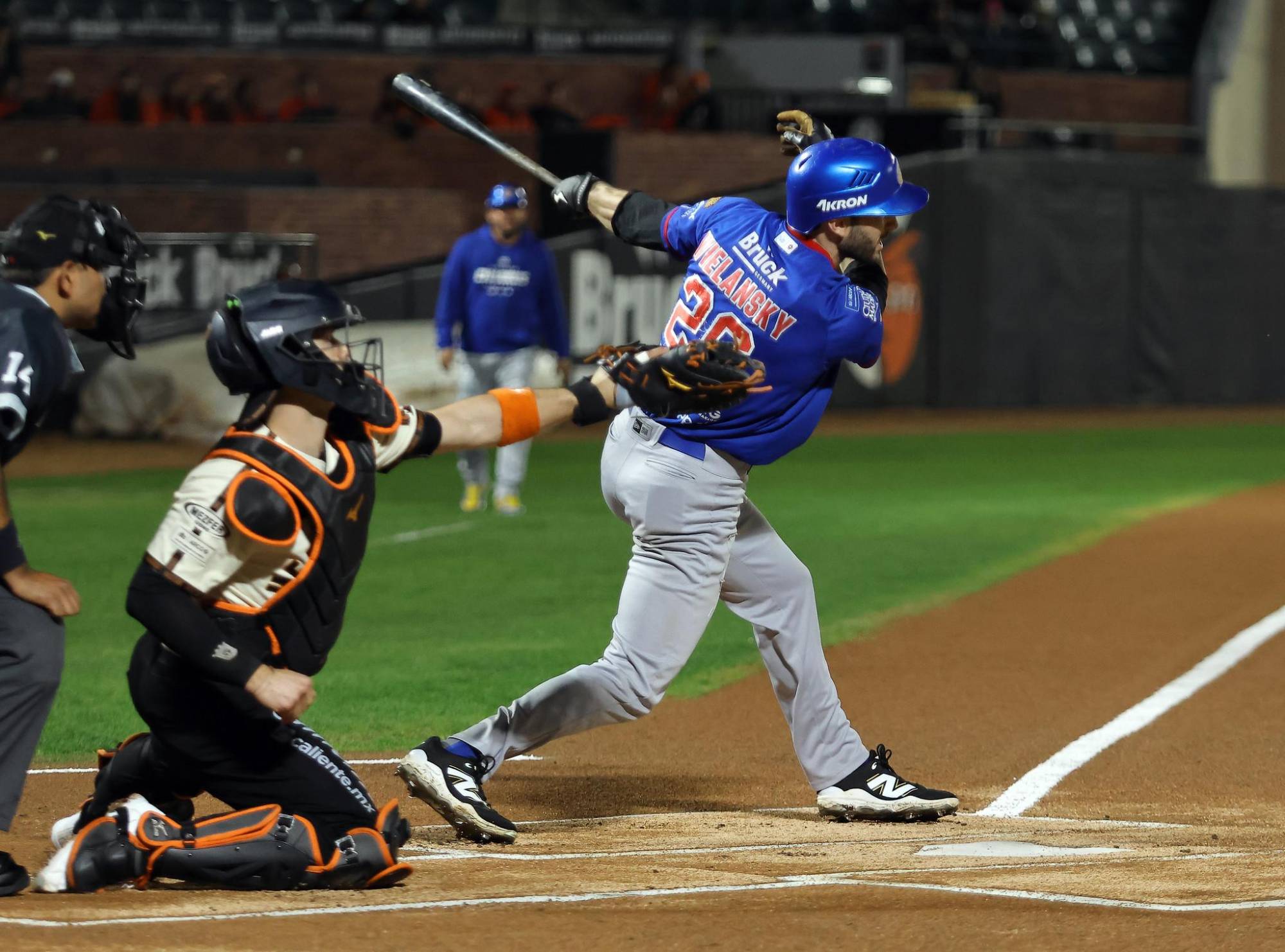 $!Charros eliminan a Naranjeros y avanzan a semifinales de la LMP