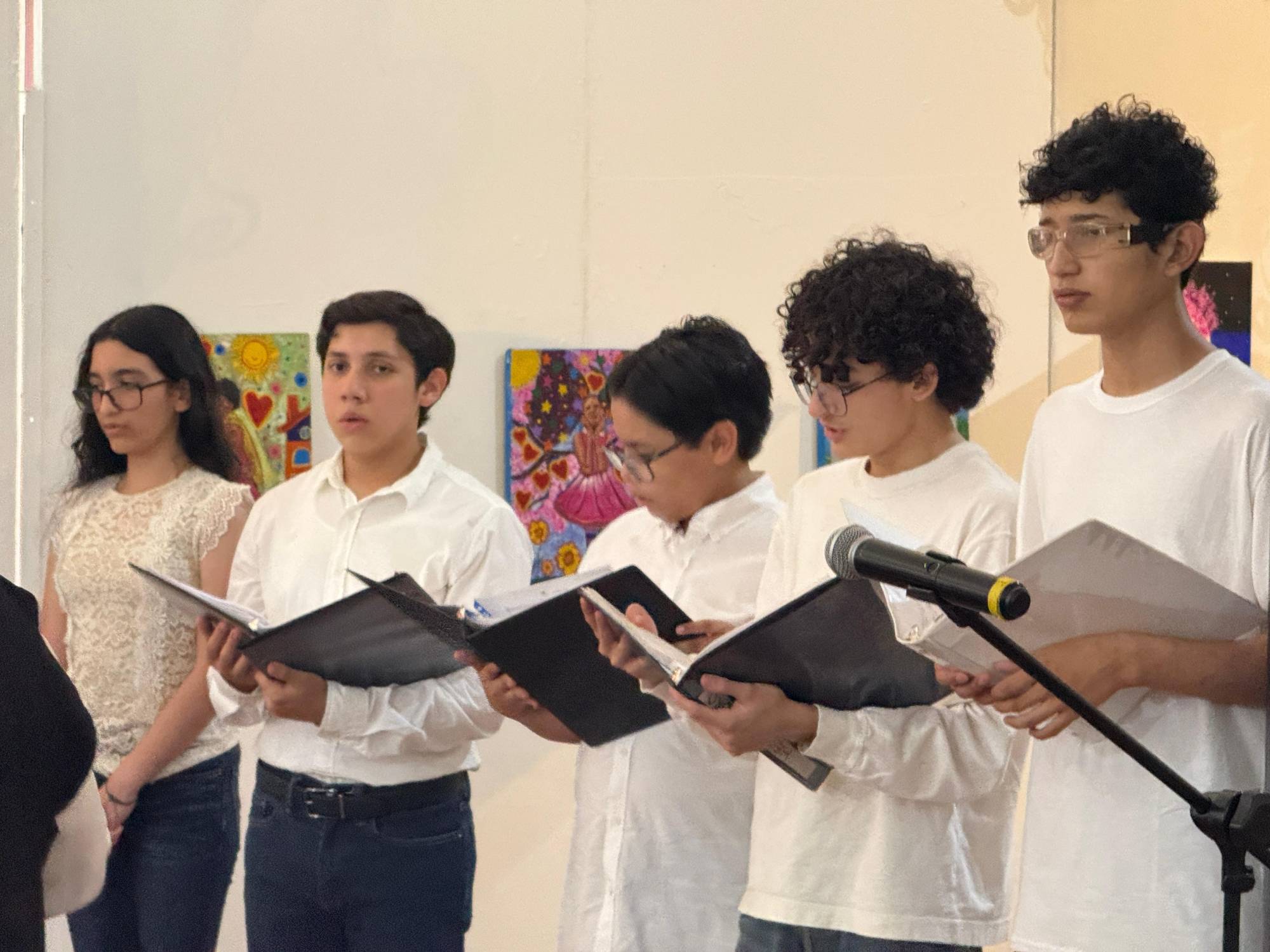 $!Las voces resonaron al interior de la Casa de la Cultura “Miguel Tamayo Espinosa de los Monteros”, de la UAS.