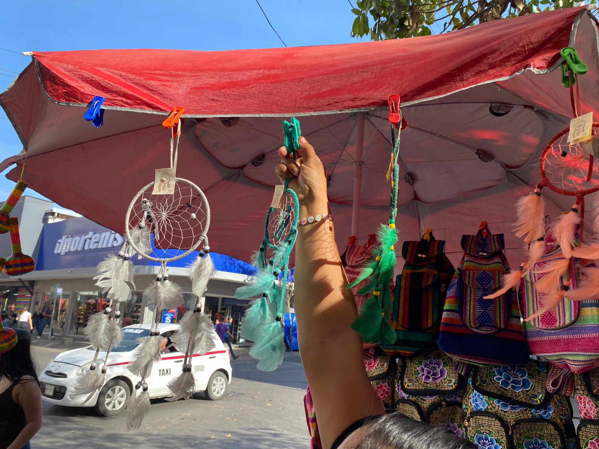 $!Lizeth trae la ‘magia’ de su pueblo a las calles de Culiacán