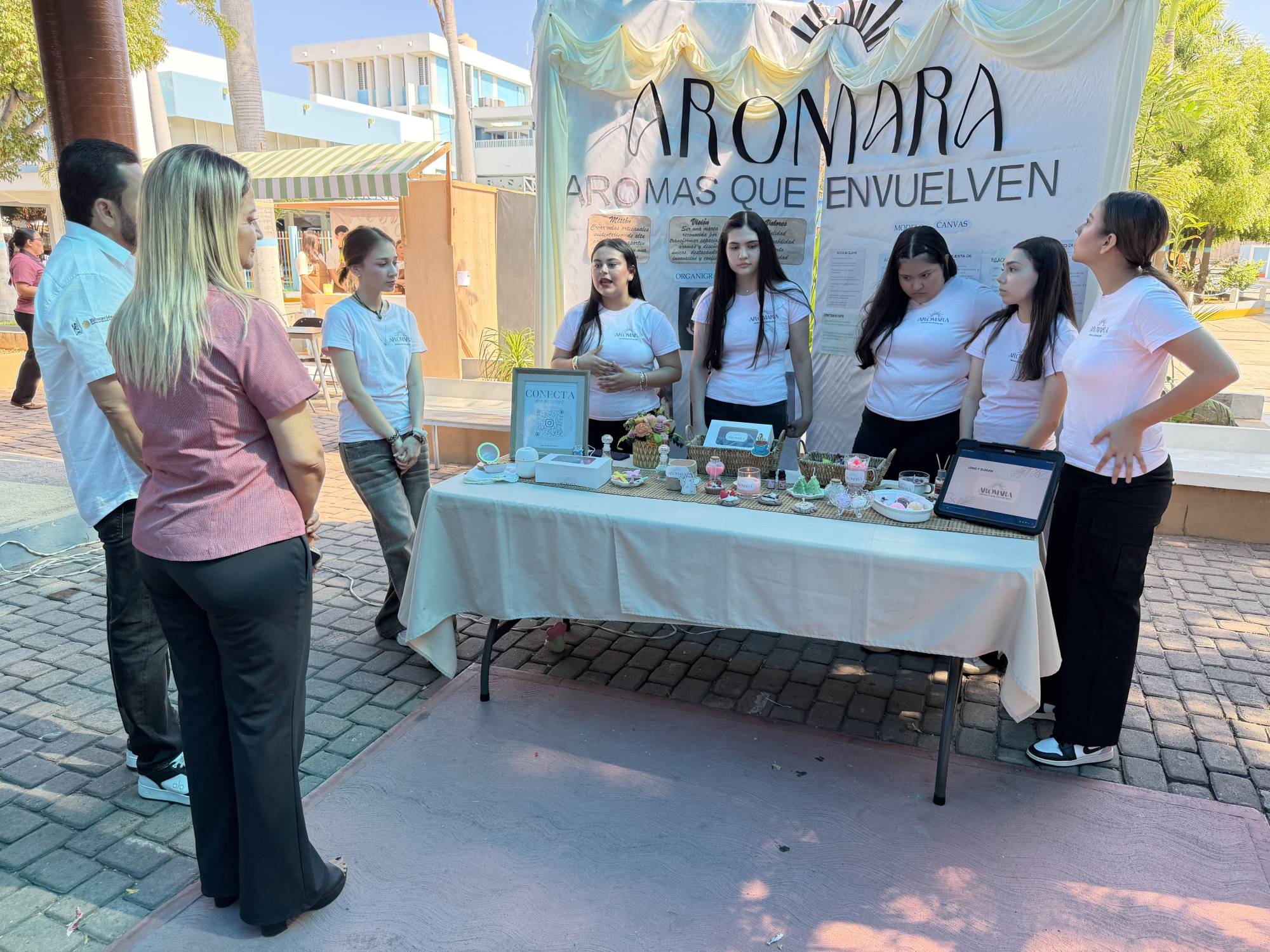 $!Jóvenes talentos del ICO presentan proyectos empresariales en Feria Emprendedora 2026