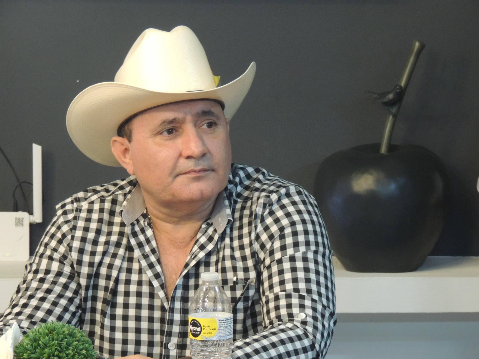 $!El Lobito de Sinaloa se suma a esta causa.