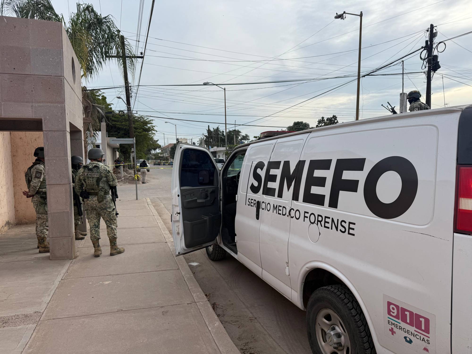 $!Hallan a hombre asesinado a golpes en Villa Benito Juárez, Navolato