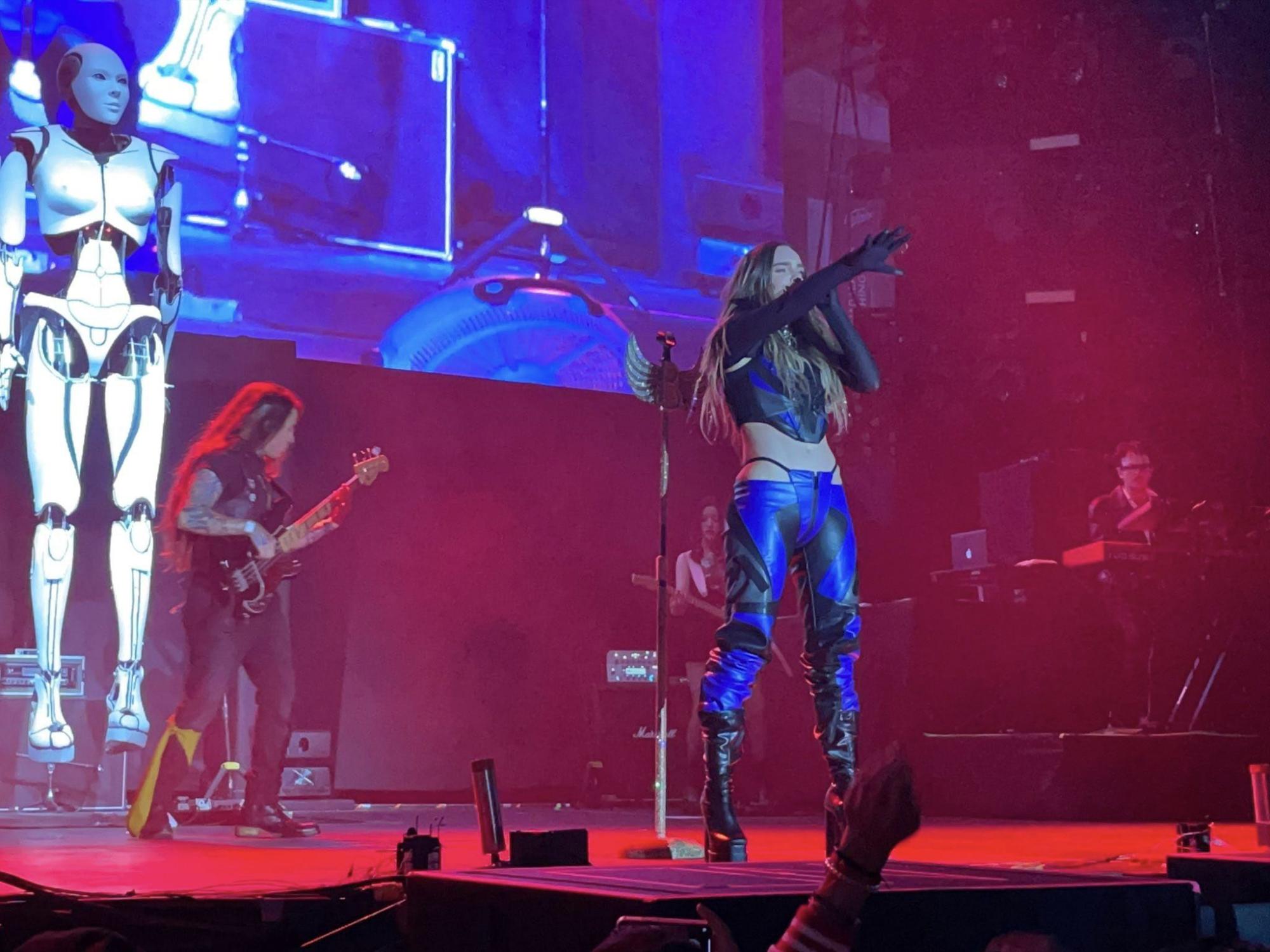 $!Belinda ofrece un concierto en Tijuana.