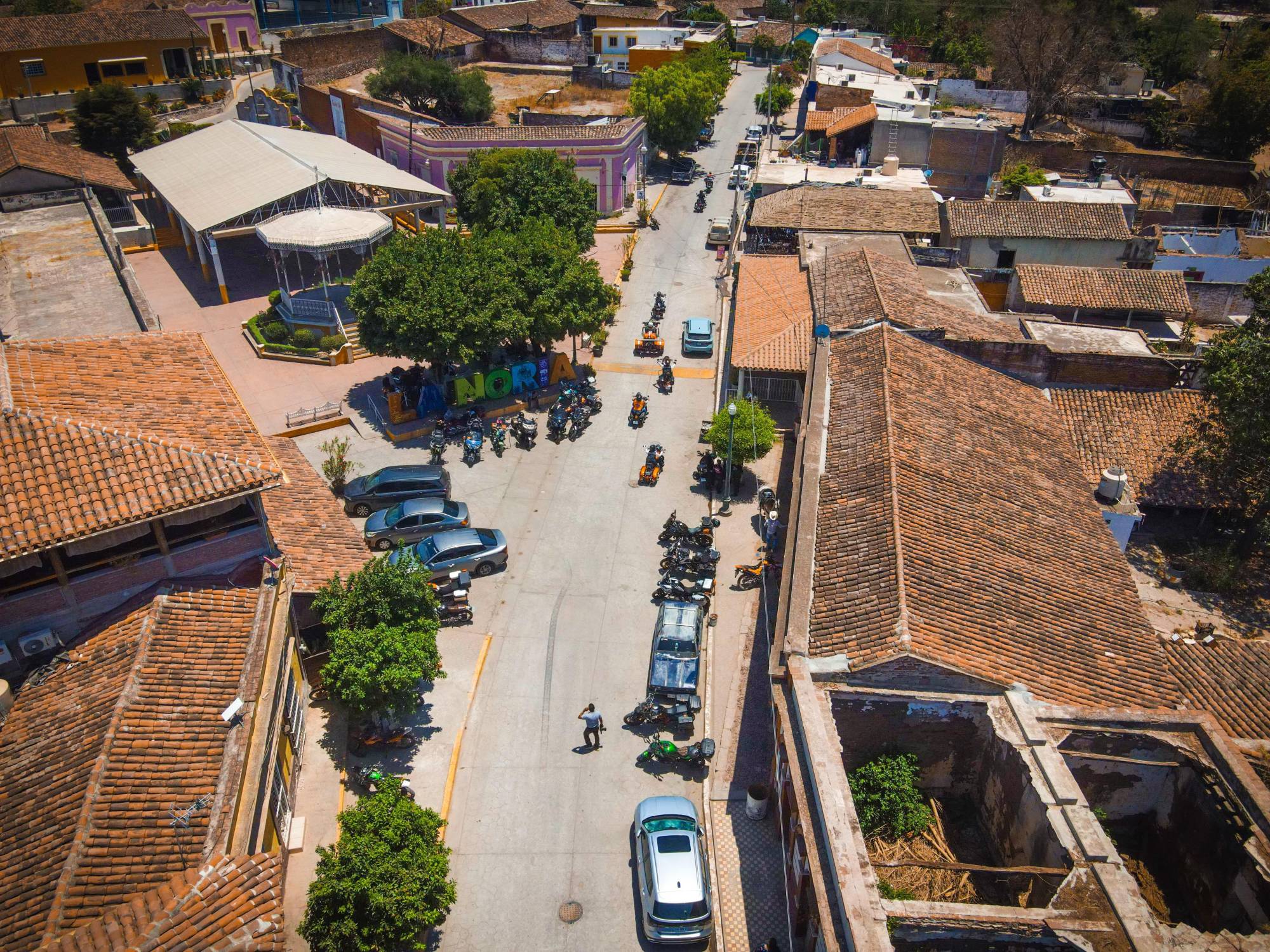 $!Disfrutan decenas de bikers de la tradicional rodada regional a La Noria