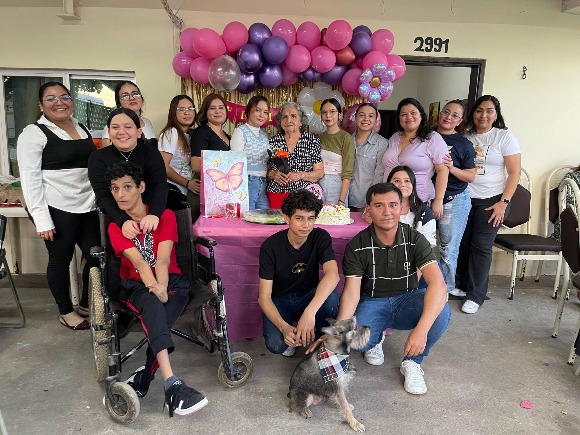 $!Sus nietos Dulce Belém, Itzel Citlali Vargas Huerta, Mariana y Fabiola Huerta Ontiveros, Helen y Jesús Huerta Tirado, Lizeth Areli, Brenda Paola, Nathaly, Diana Julisa Puerta Huerta, Emmanuel y Ángela Bastidas Huerta, Melissa y Alex Huerta Aguilar, e Iris Vianey Huerta.