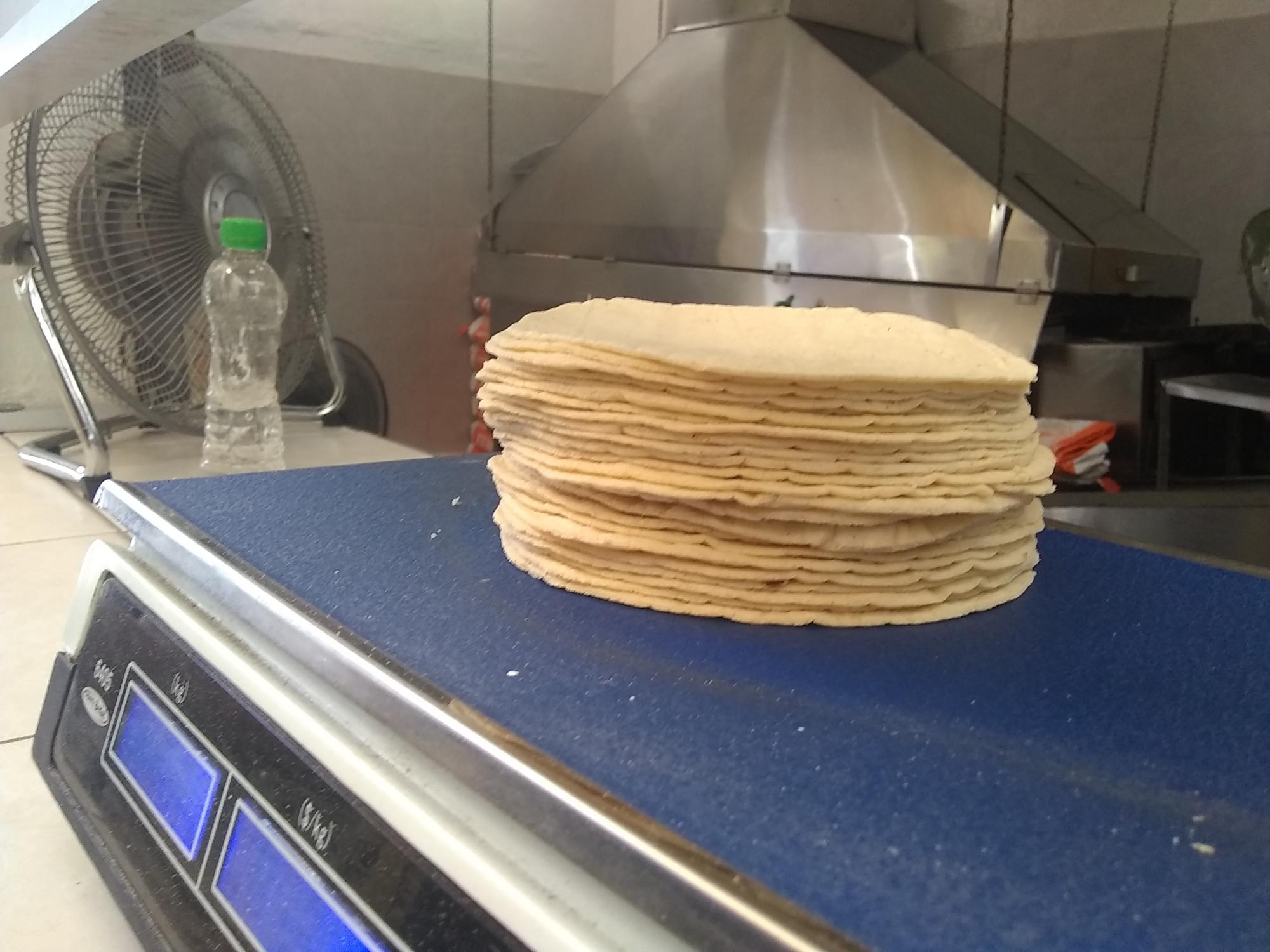 $!Es oficial, aumenta a 22 pesos el kilo de tortilla en Sinaloa