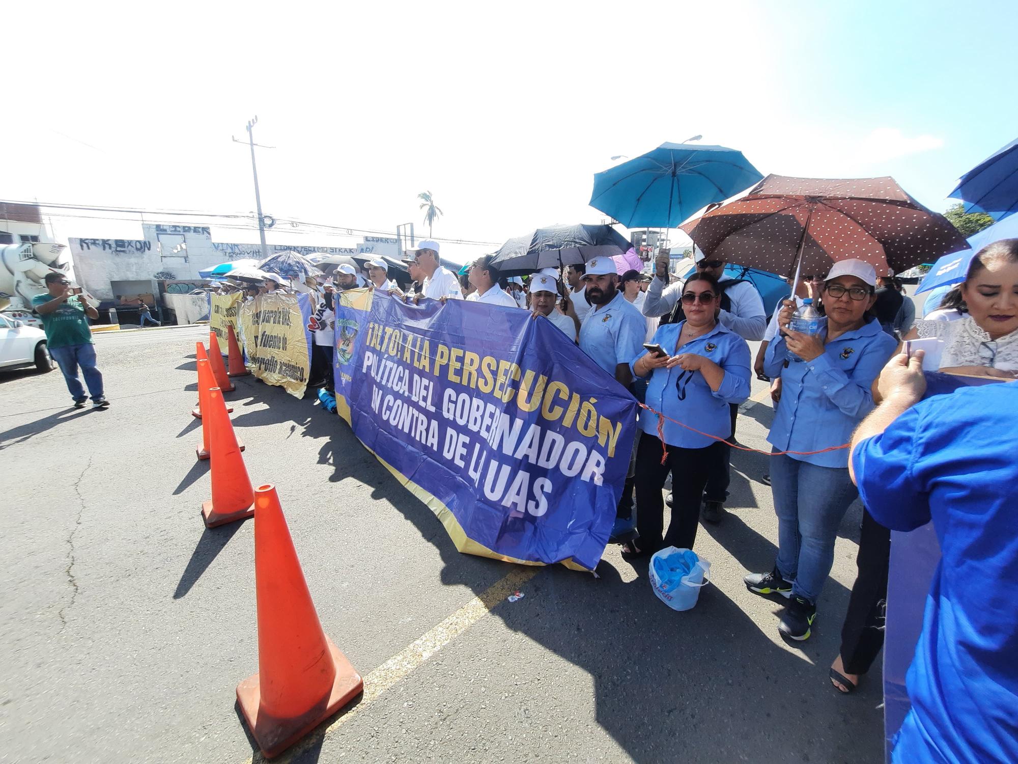 $!Trabajadores de la UAS se manifiestan en Culiacán, Los Mochis y Mazatlán en apoyo al Rector