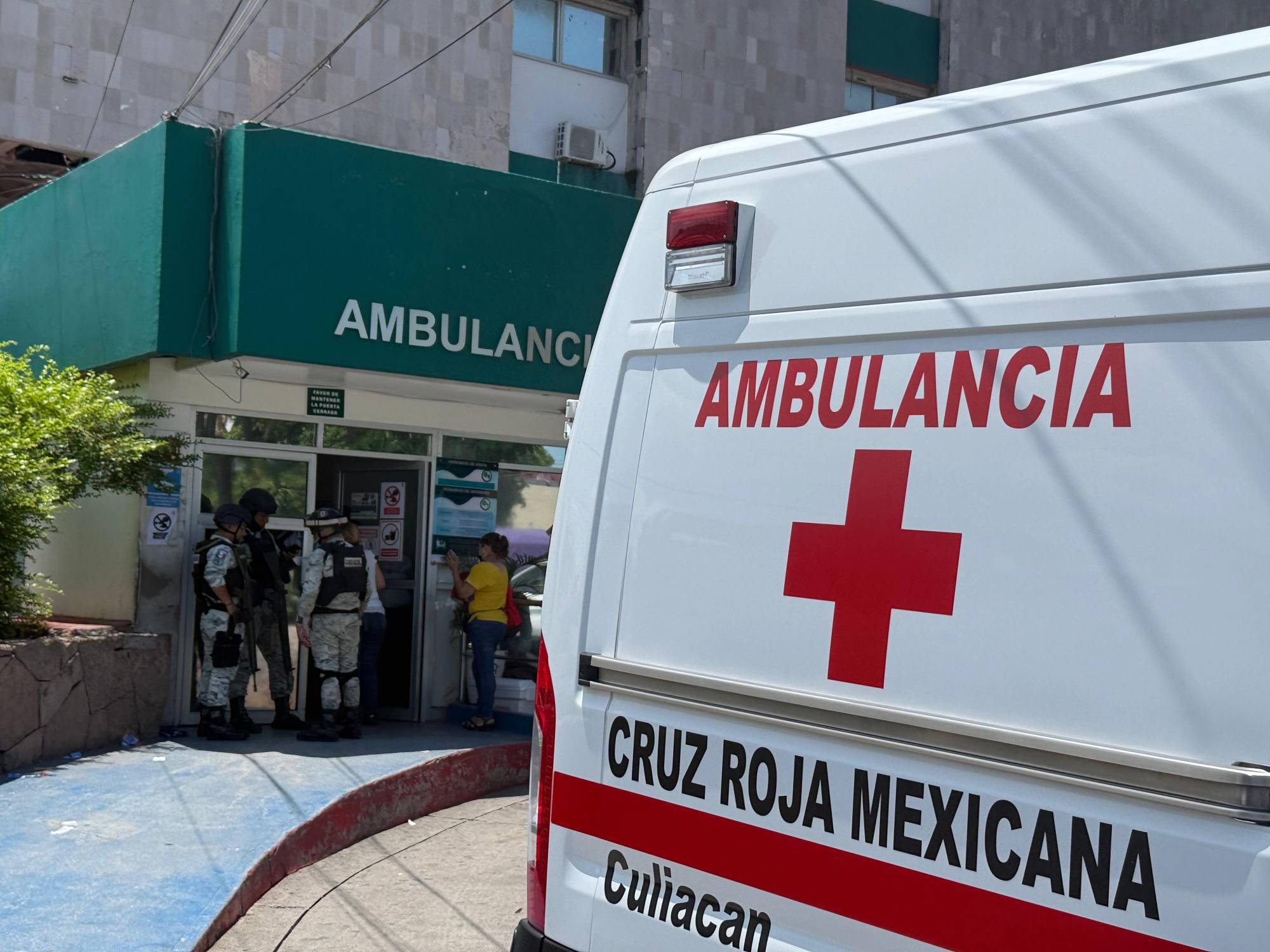$!Hombre muere tras ataque a balazos en expendio de cerveza en Lomas del Sol, Culiacán