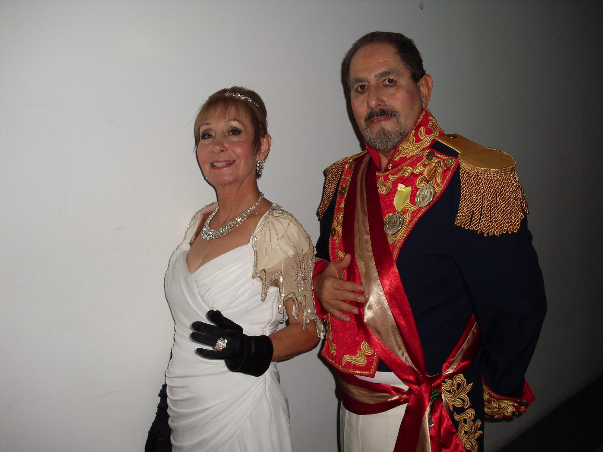 $!Sibella Angulo y Ramón Mimiaga, representando ‘La Duquesa de Stanford y el Embajador griego’.