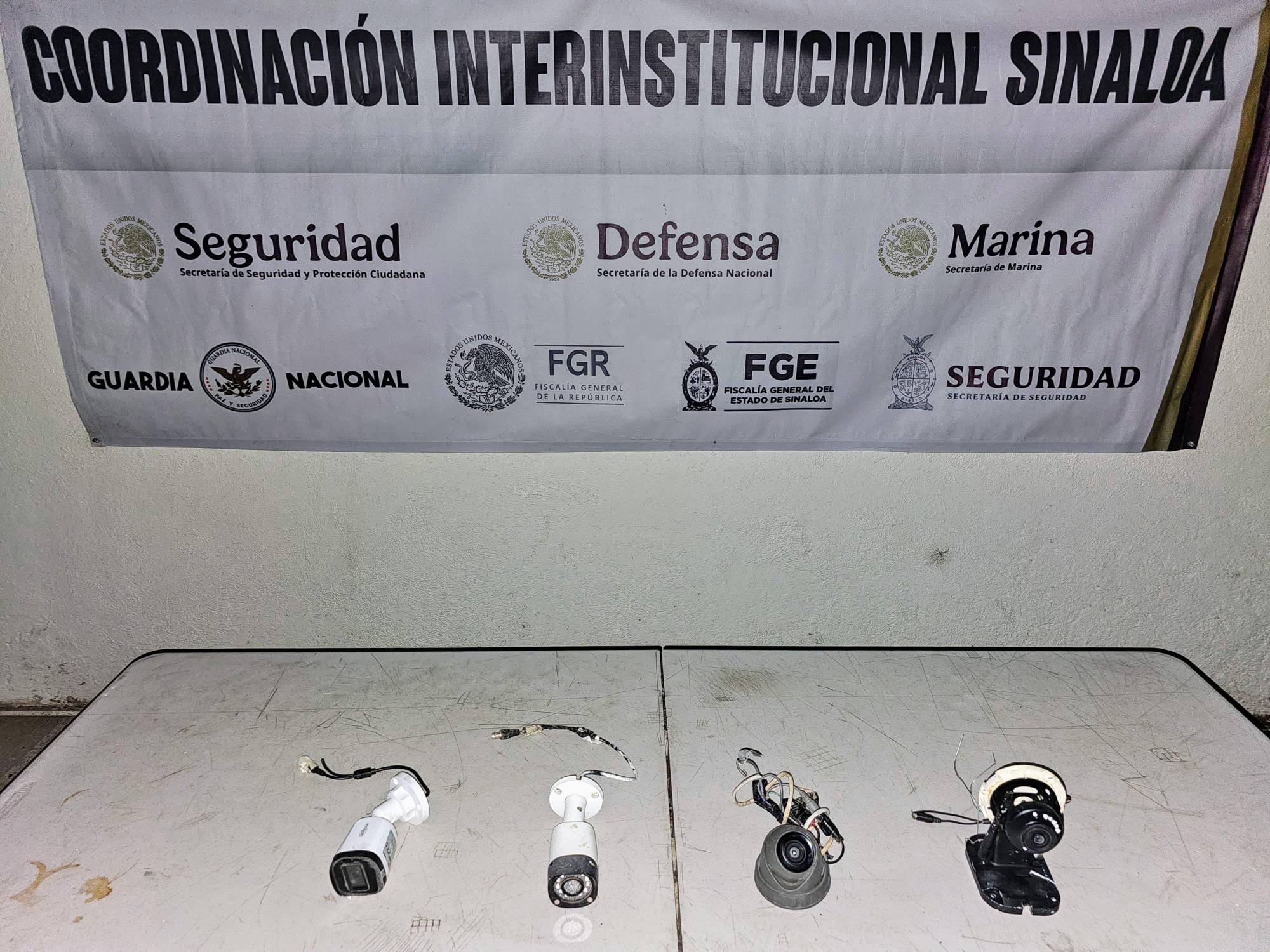 $!En Culiacán, retiran 4 equipos de videovigilancia de crimen organizado