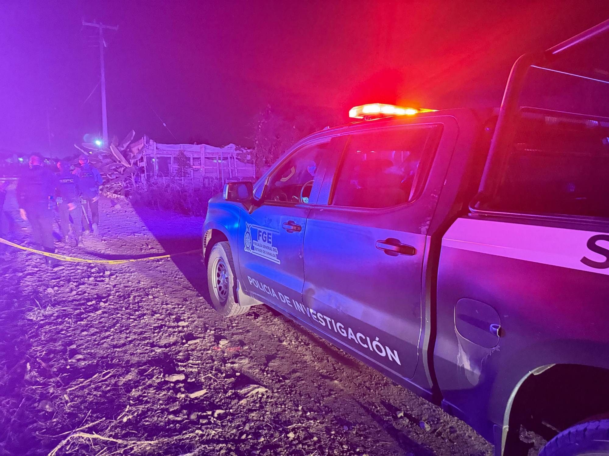 $!Asesinan a tres hombres dentro de una vivienda en el campo El Diez, en Culiacán