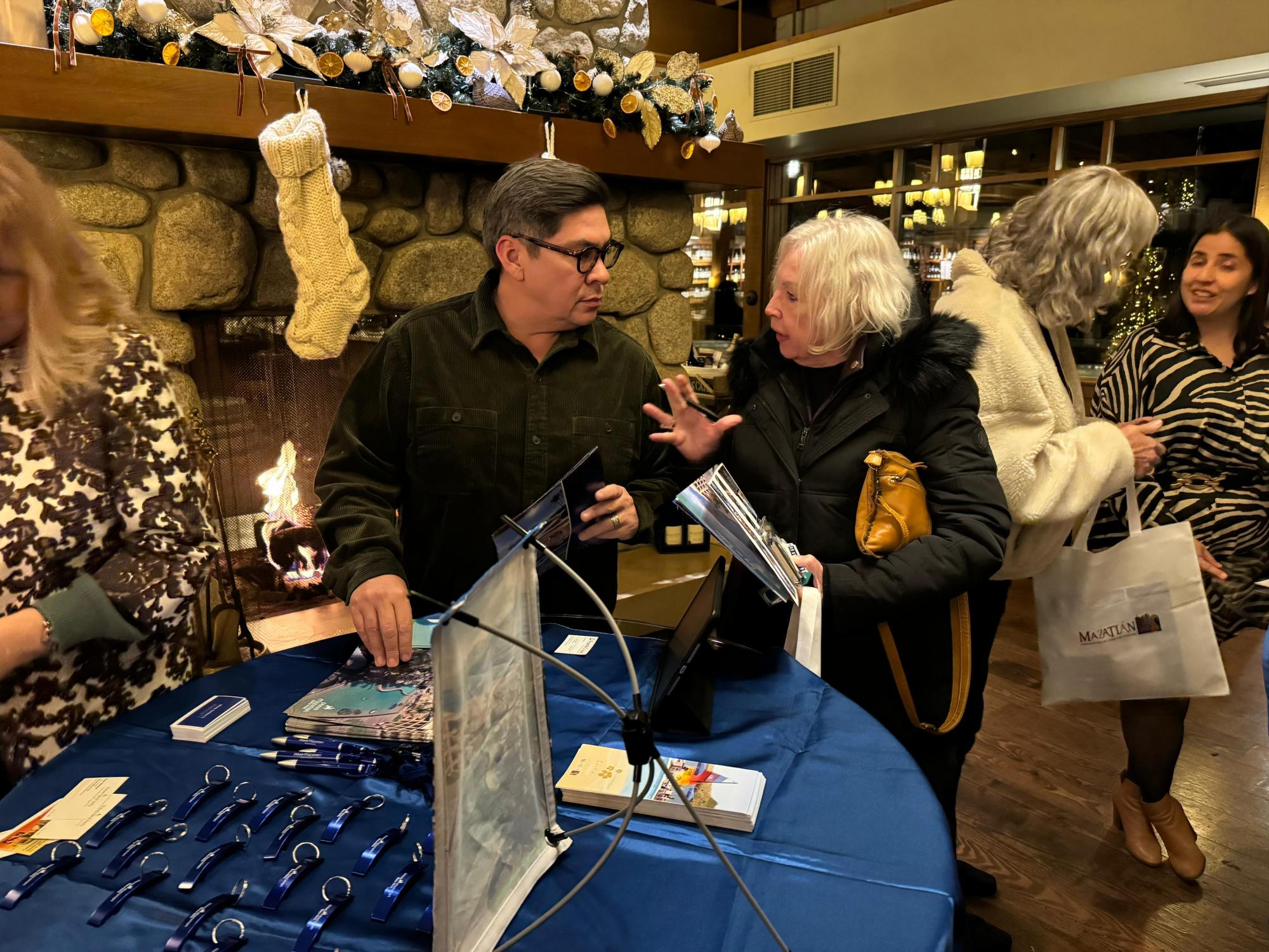 $!Realiza Sectur Sinaloa seminarios promocionales de Mazatlán en Canadá