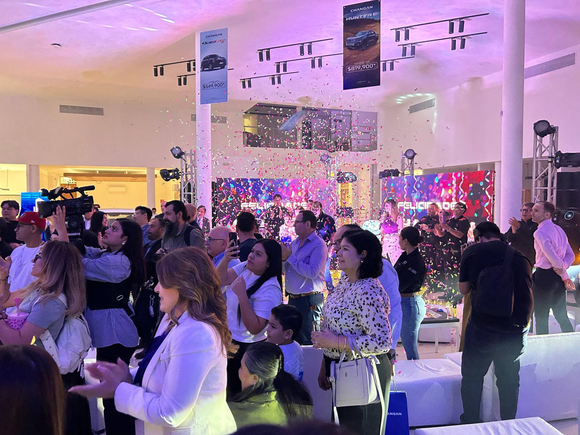 $!Inauguran Changan en Culiacán